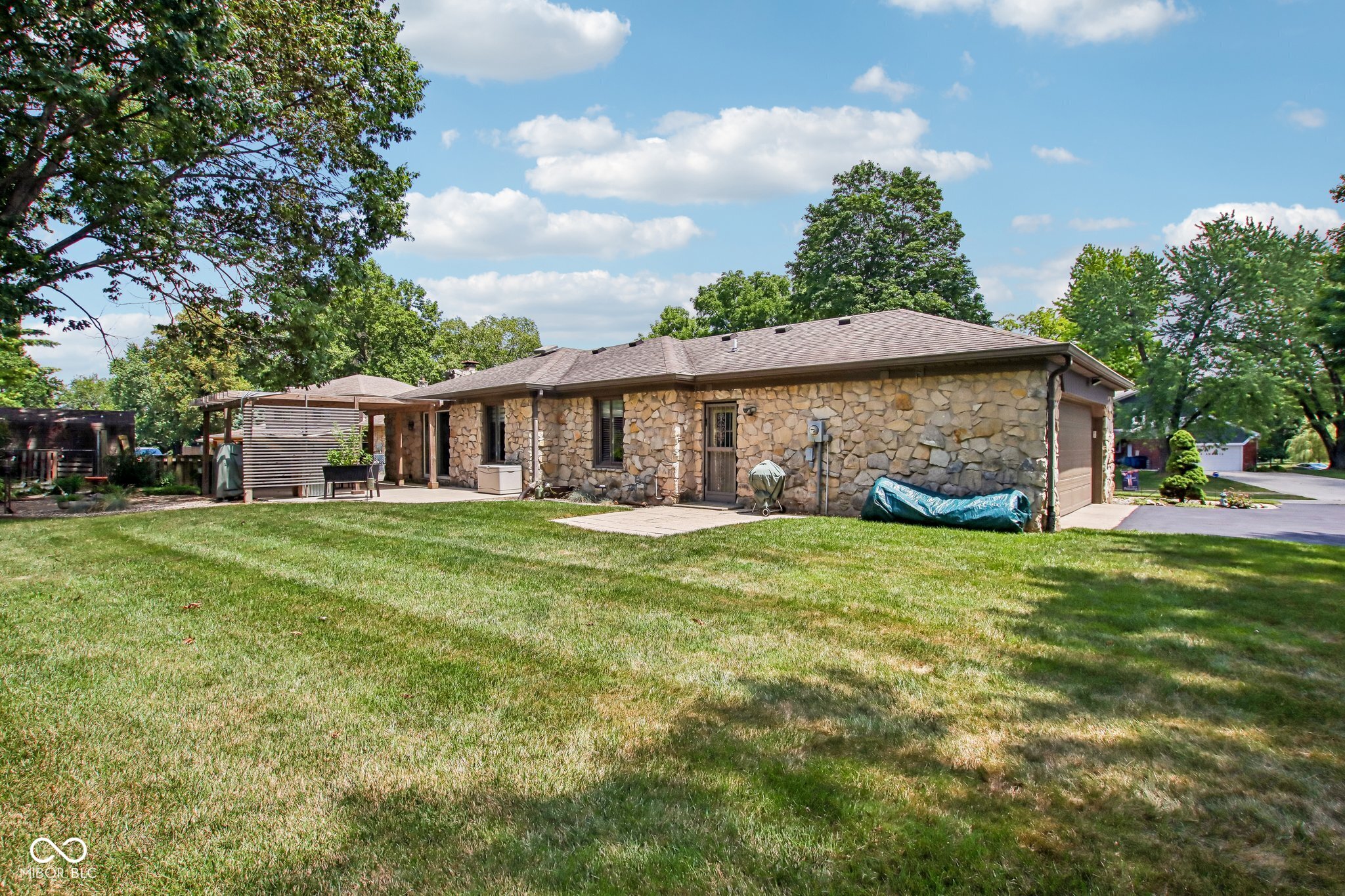 11318 Rolling Springs Drive
