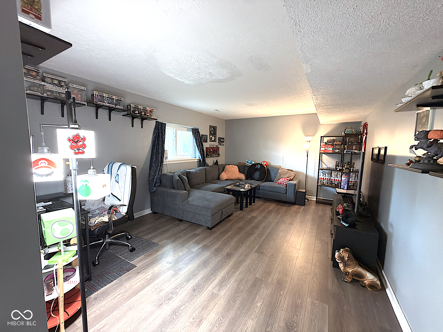 9102 Fireside