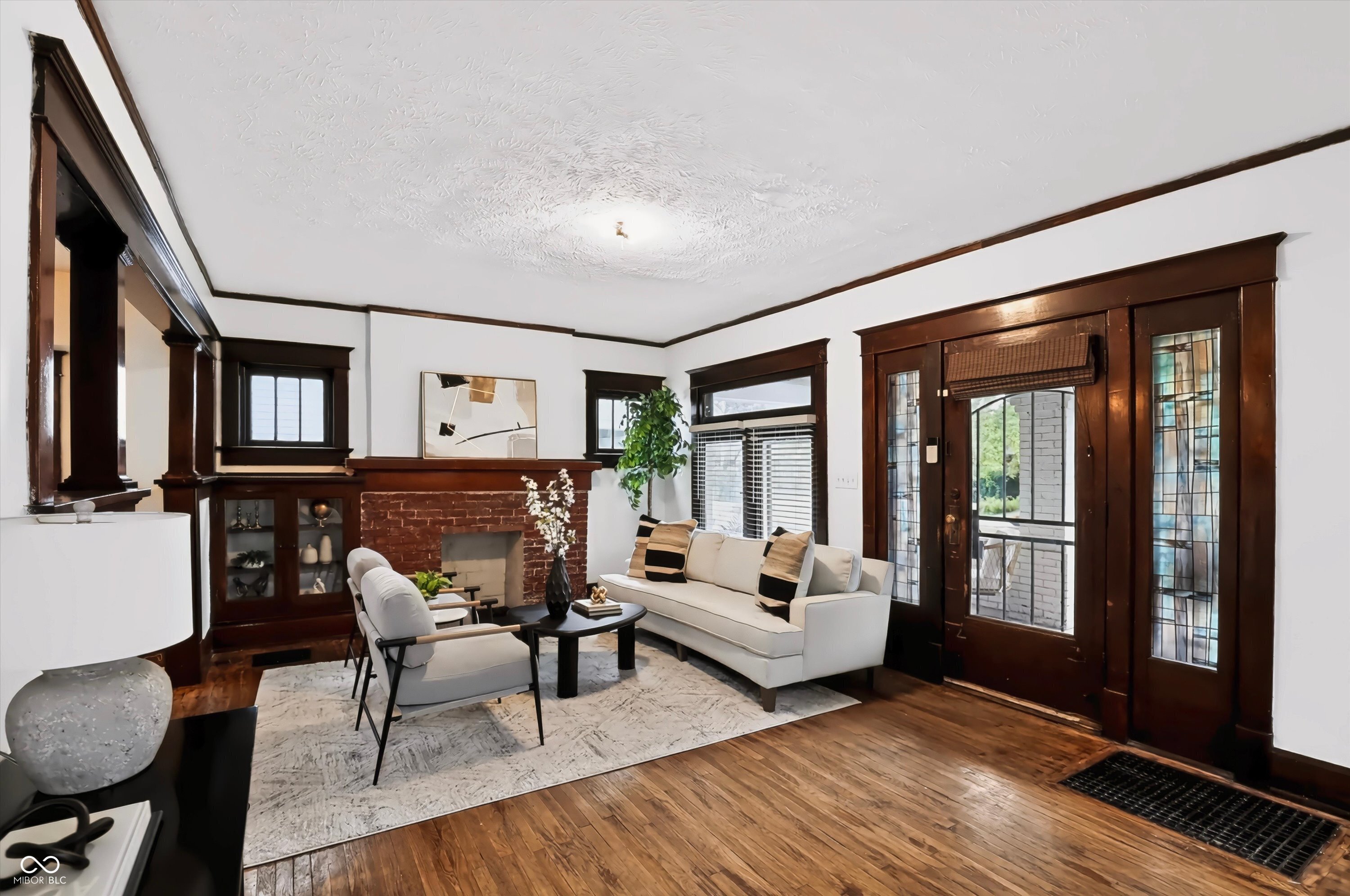 711 N Dequincy Street