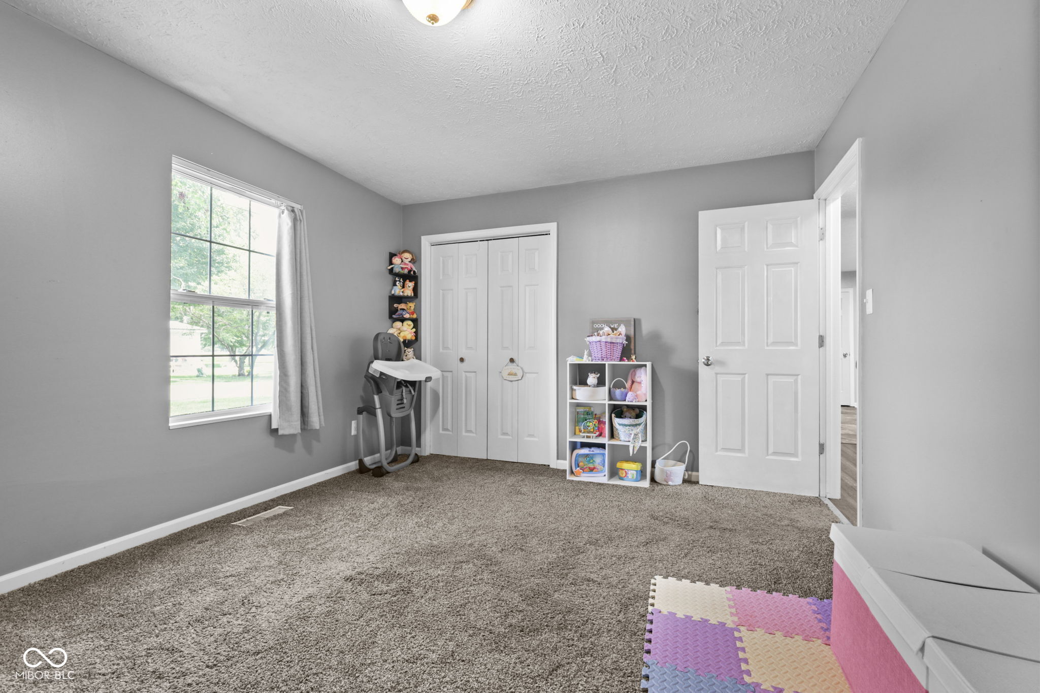 125 E Walnut Street