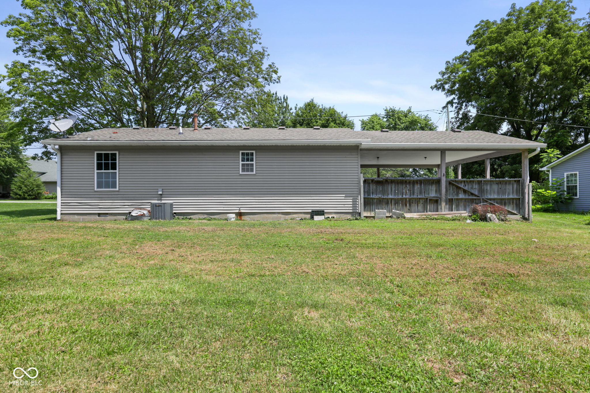 125 E Walnut Street
