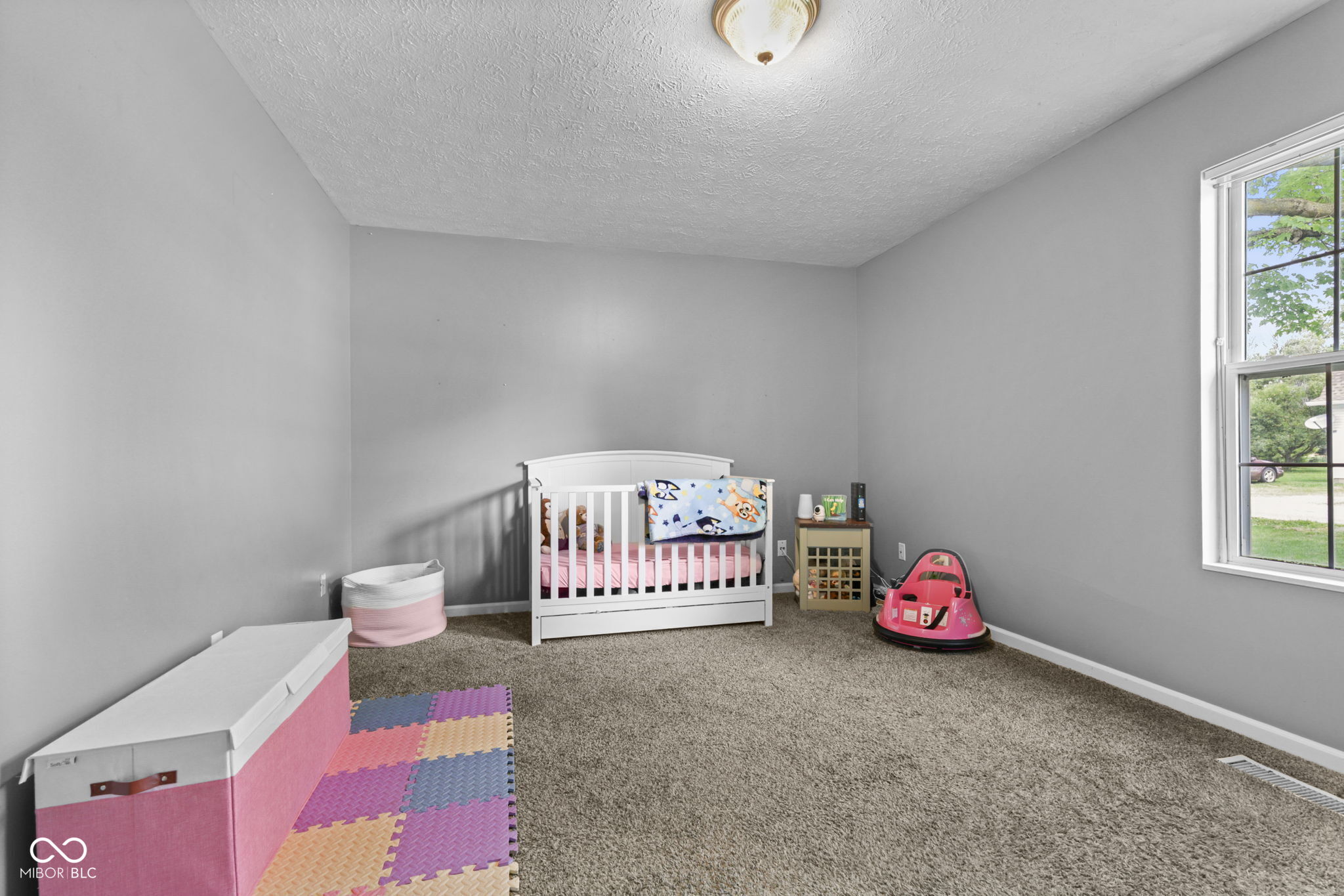 125 E Walnut Street