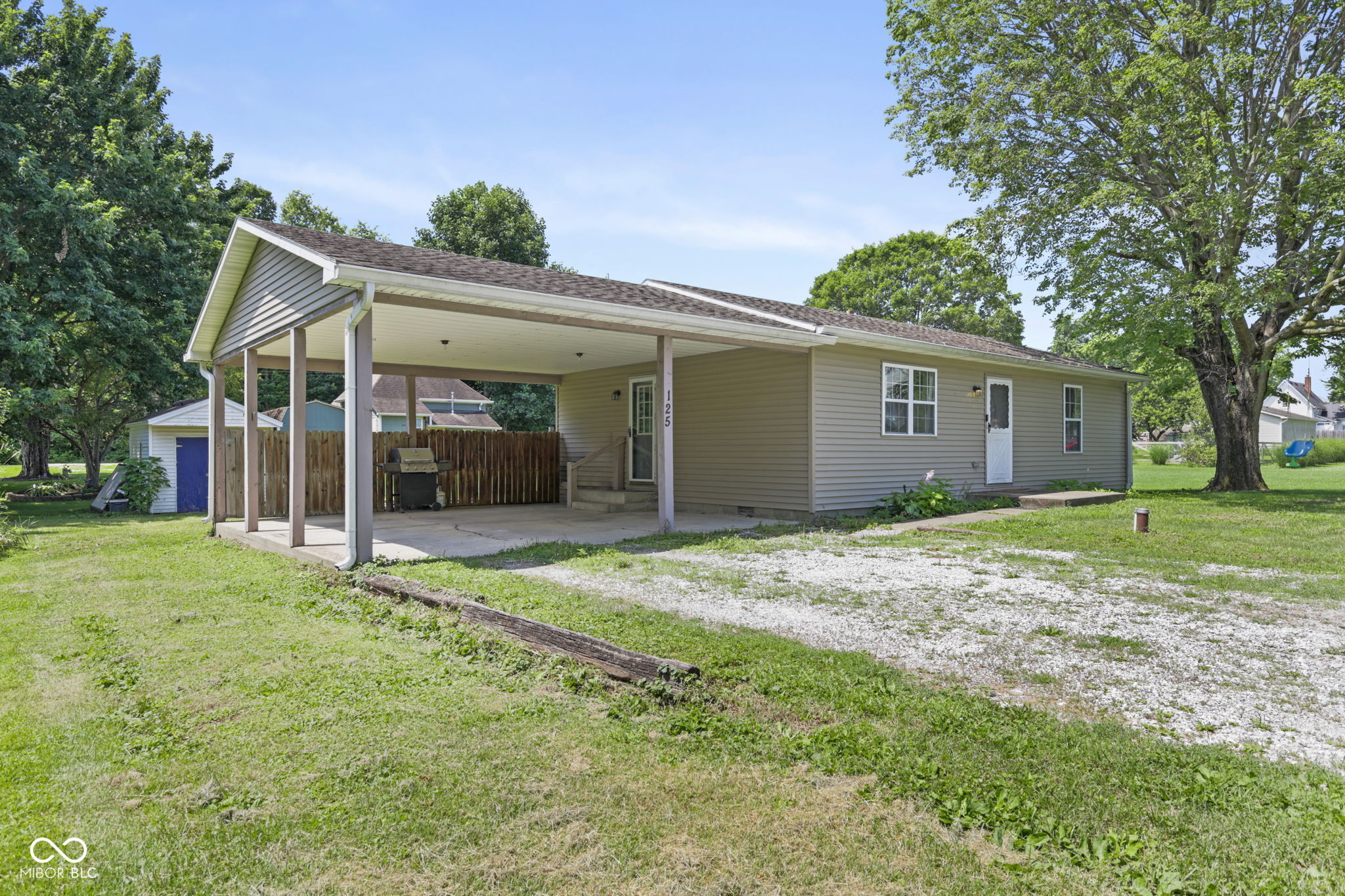 125 E Walnut Street