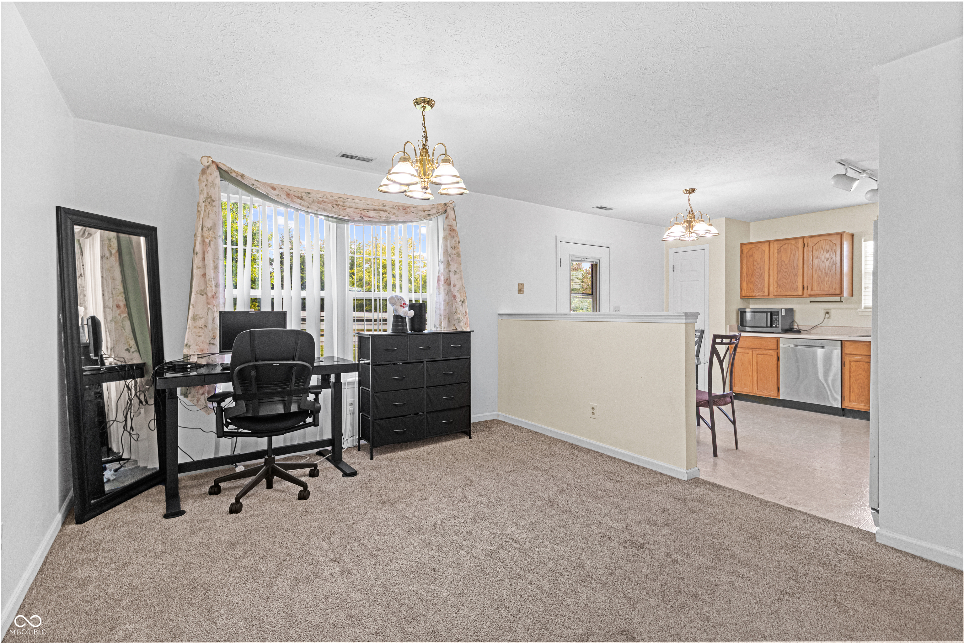 10941 Snowdrop Way