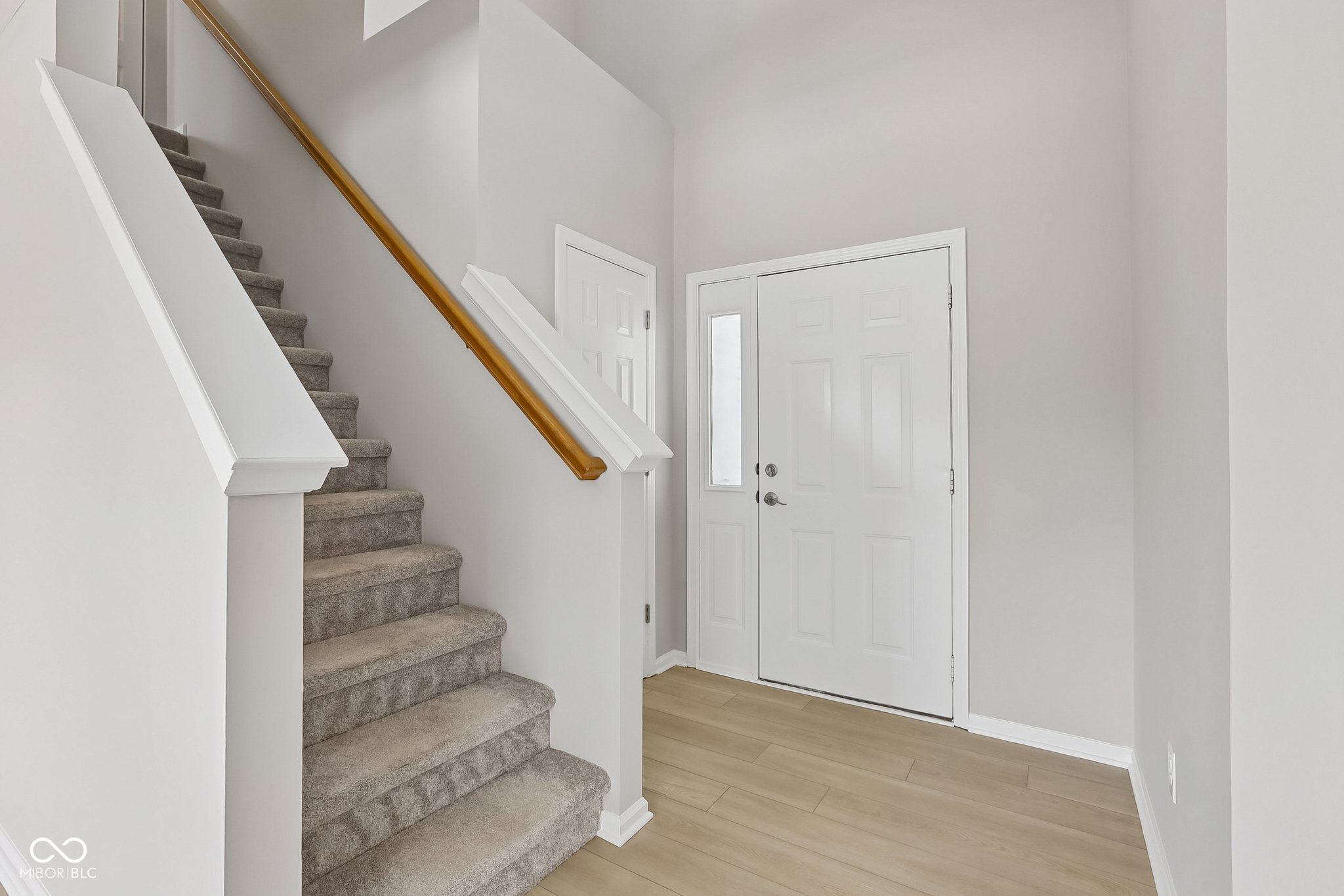 13823 Oak Grove Court