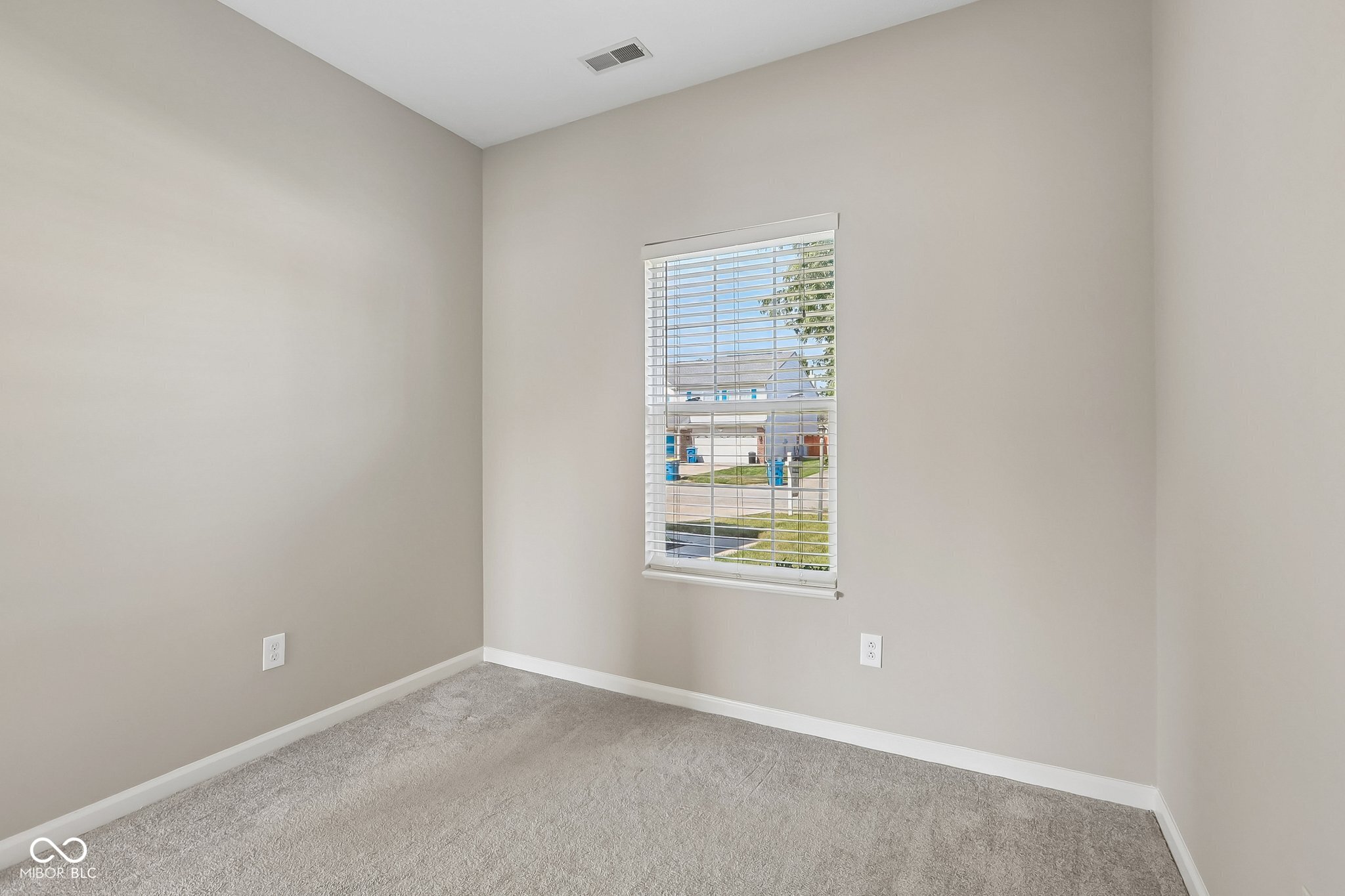 13823 Oak Grove Court