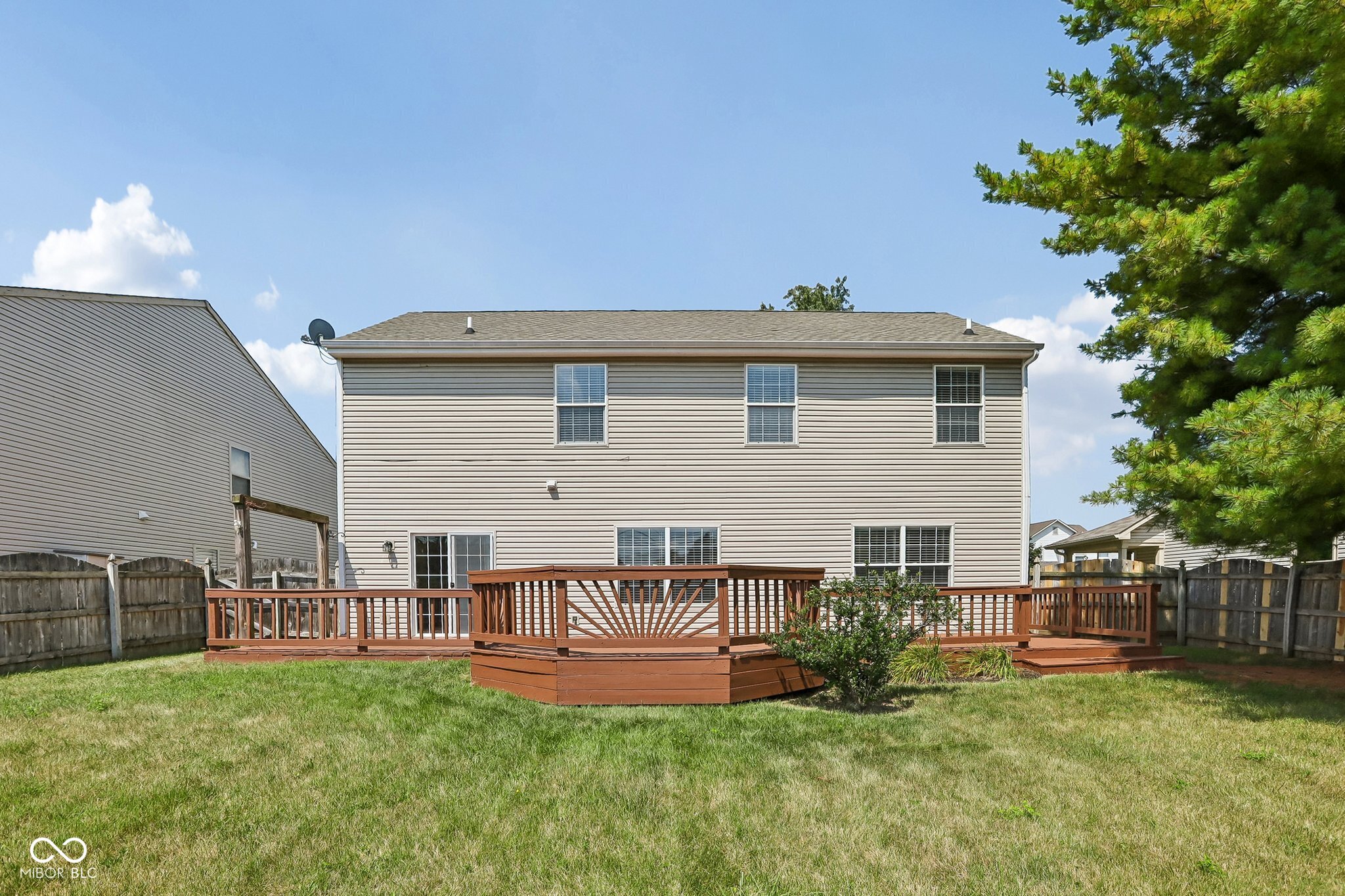 13823 Oak Grove Court