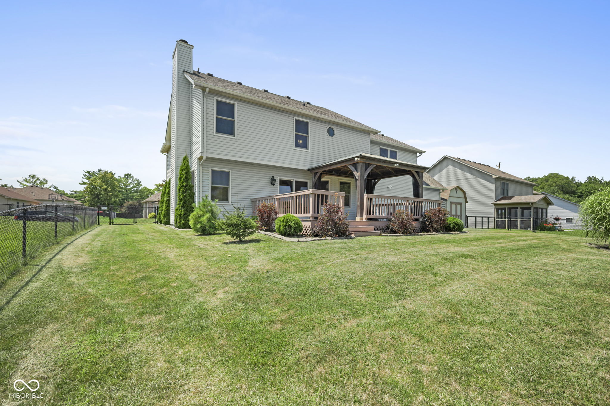 7975 Meadow Bend Circle