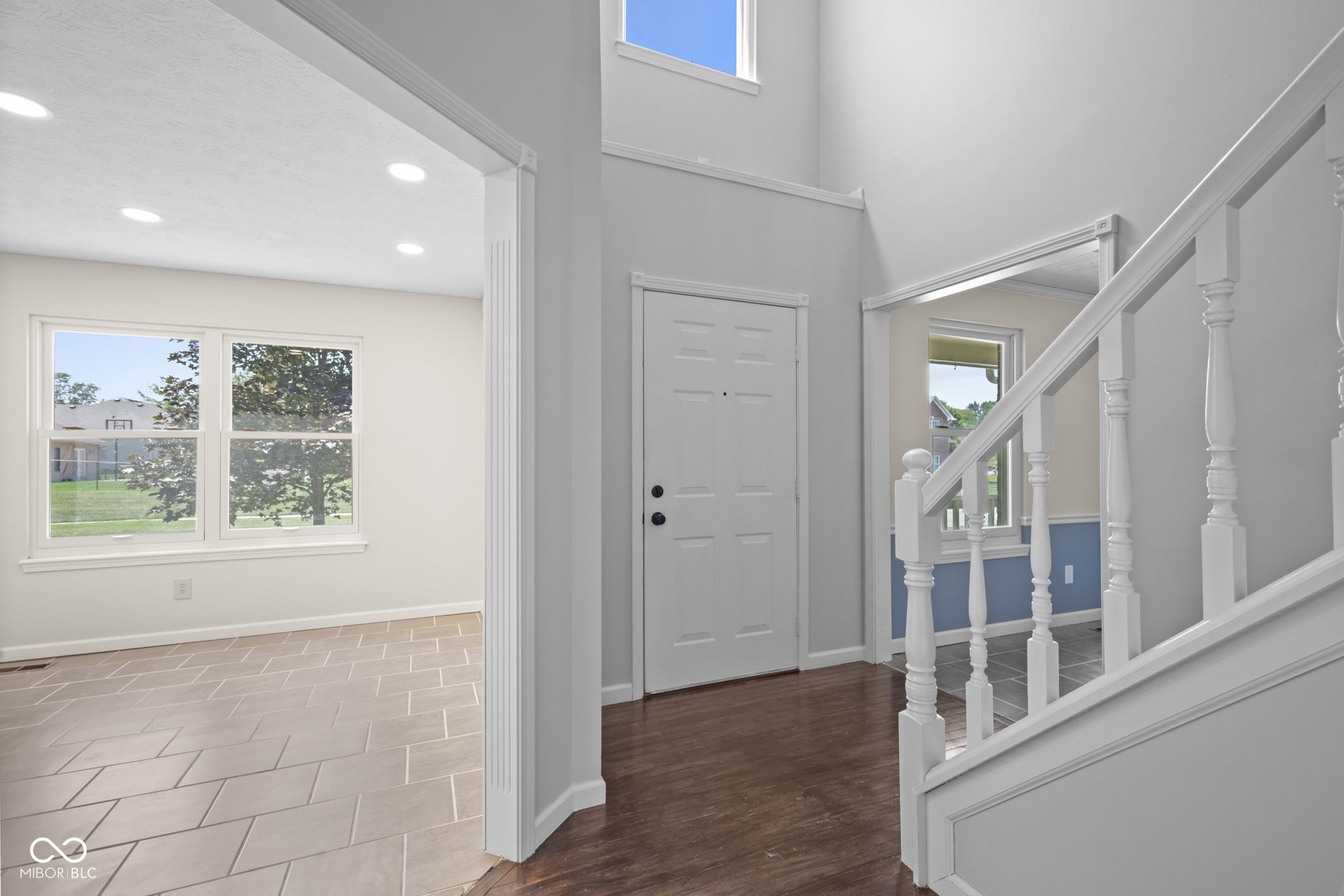 7975 Meadow Bend Circle