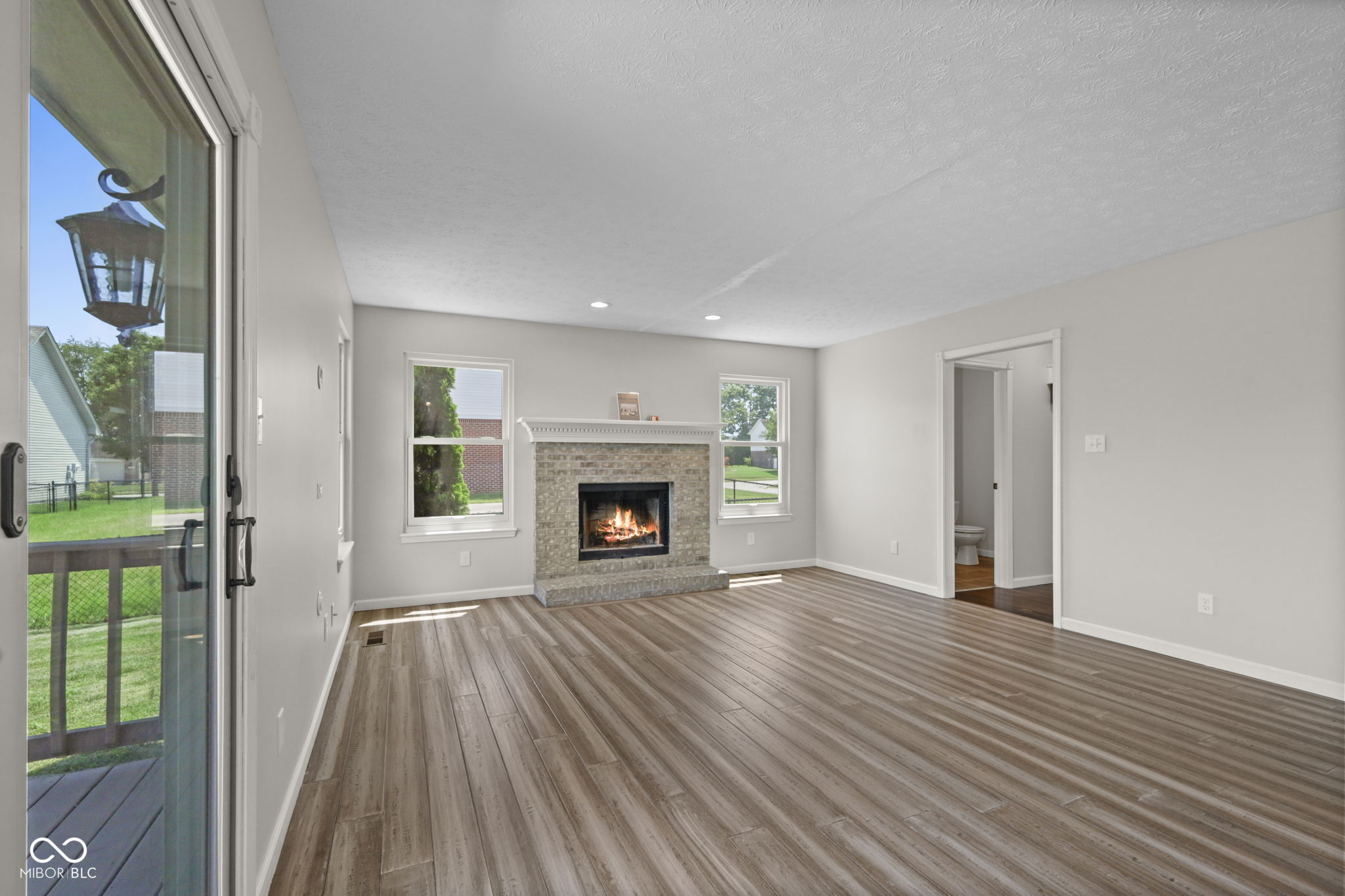 7975 Meadow Bend Circle
