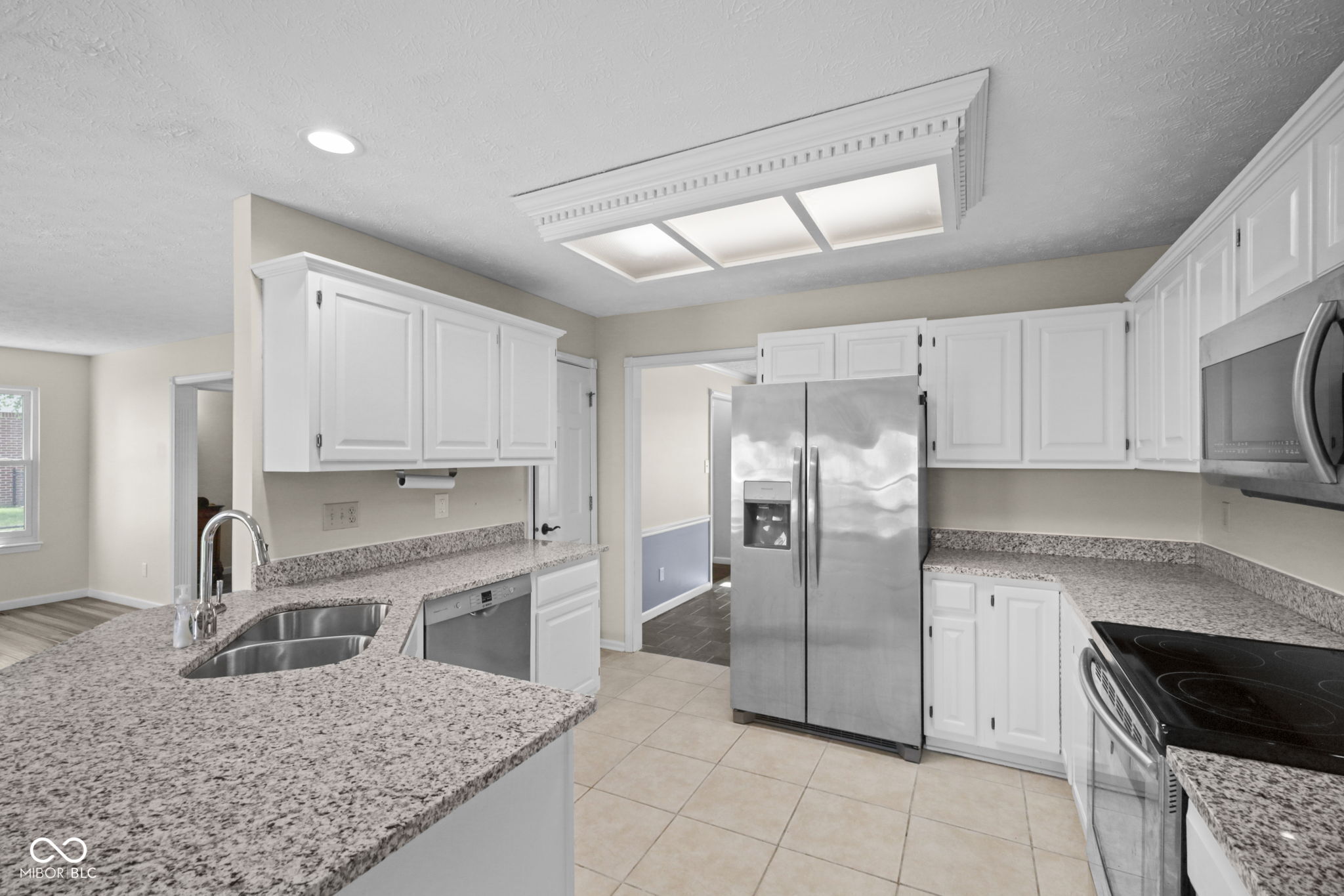 7975 Meadow Bend Circle