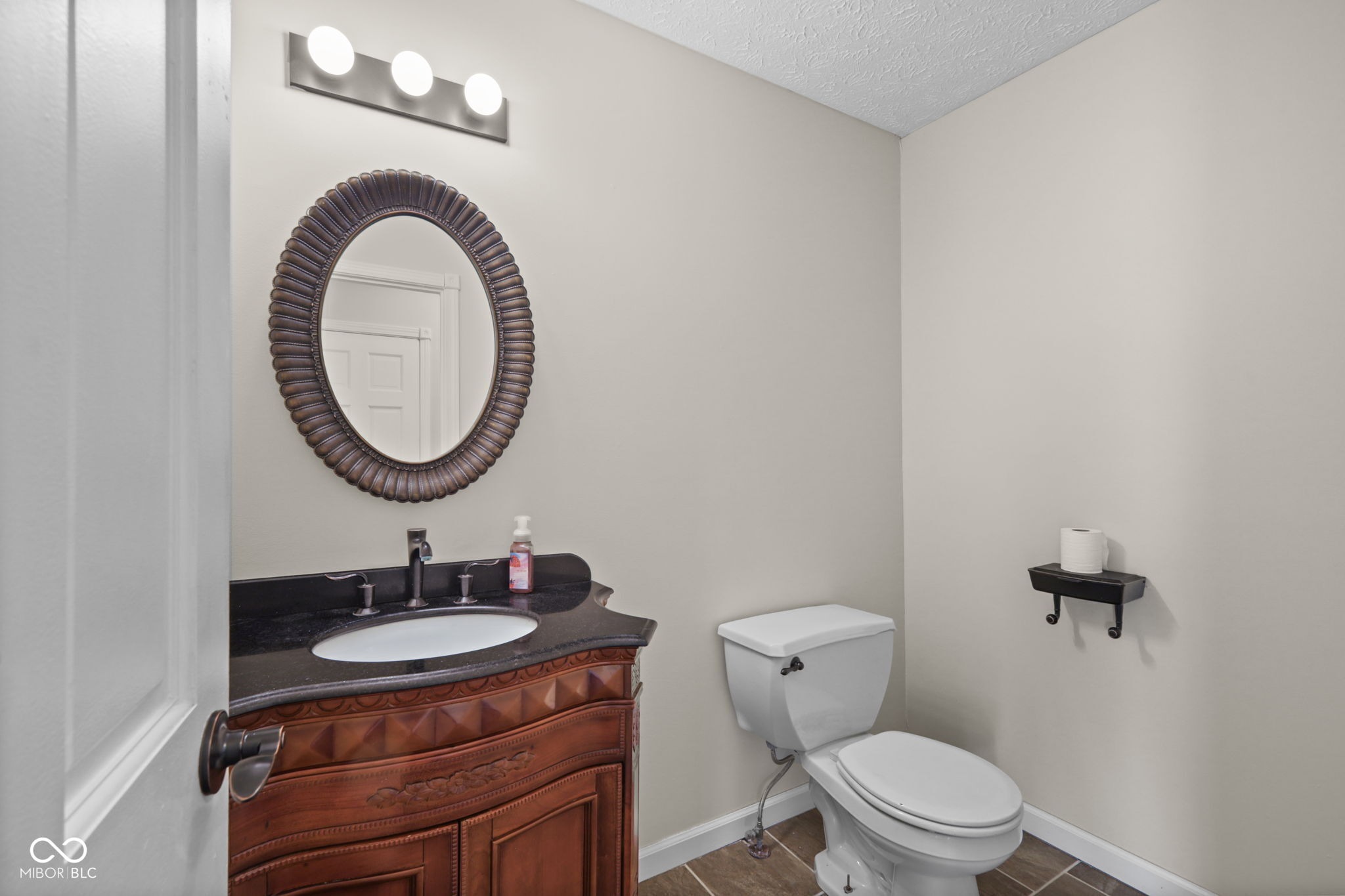 7975 Meadow Bend Circle