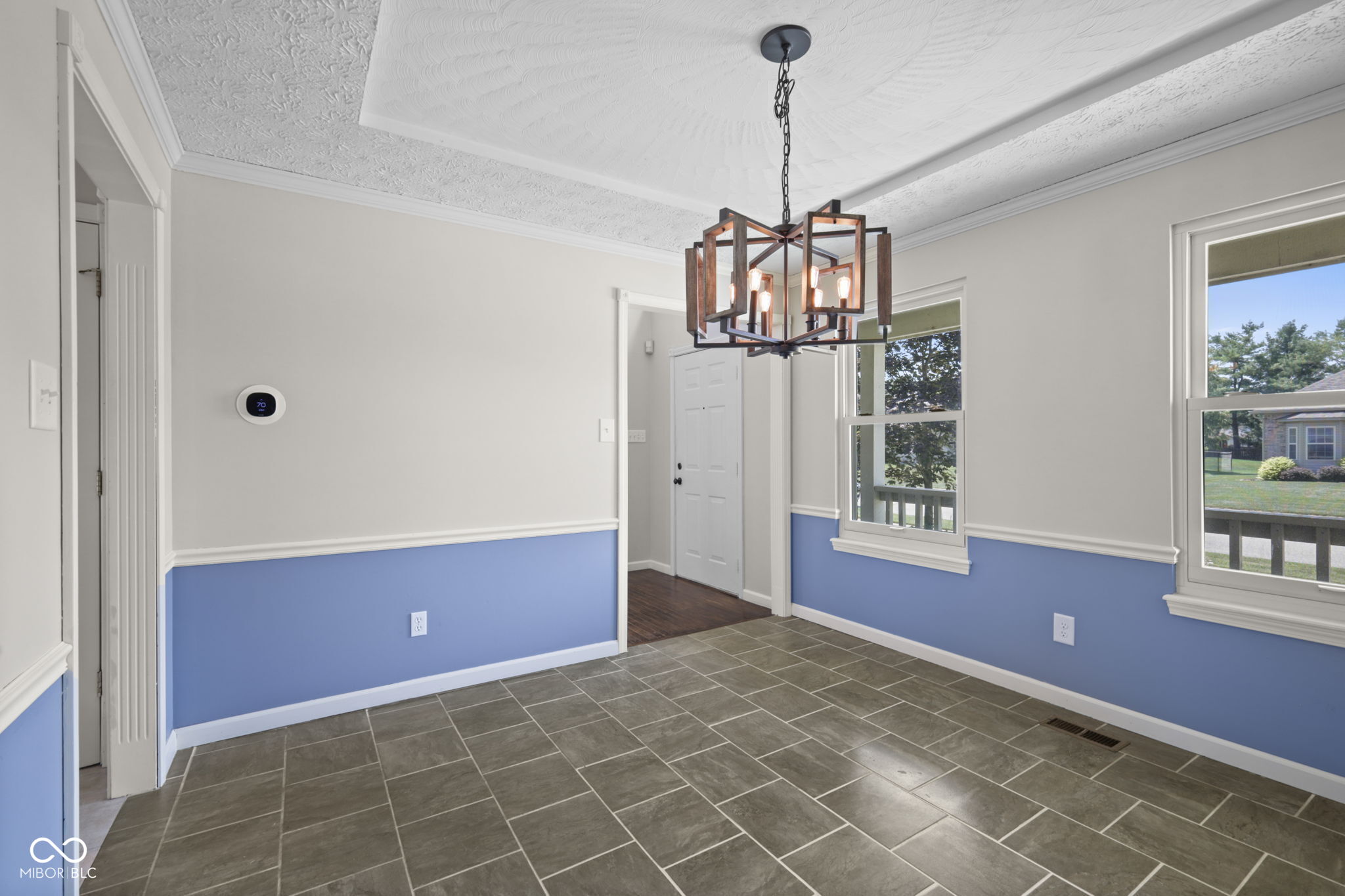 7975 Meadow Bend Circle