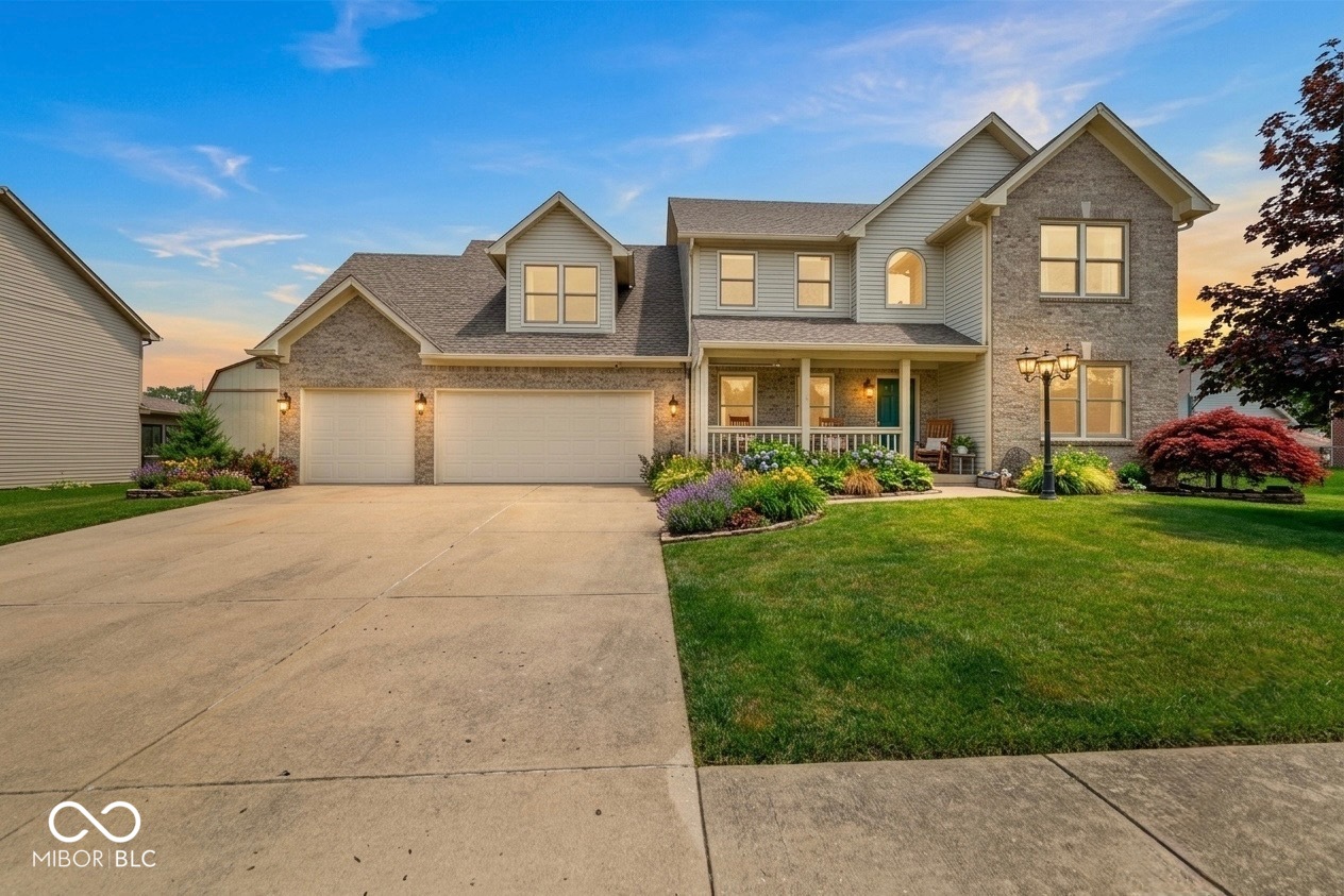 7975 Meadow Bend Circle