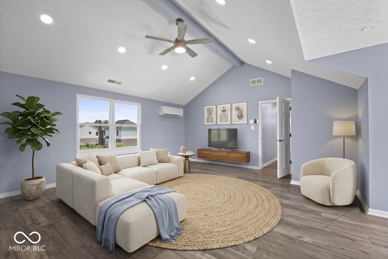 7975 Meadow Bend Circle