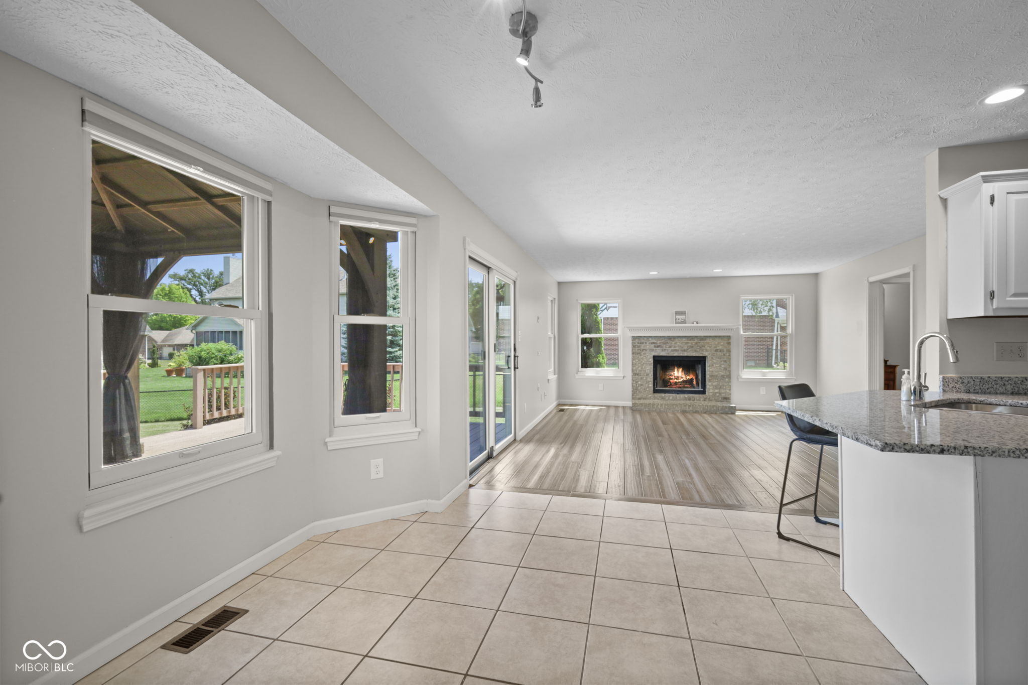 7975 Meadow Bend Circle