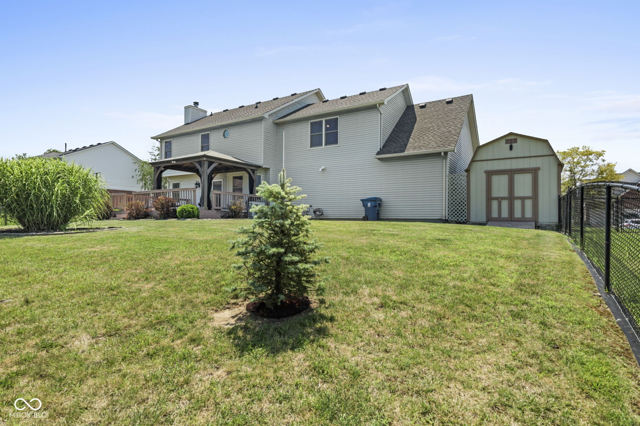 7975 Meadow Bend Circle