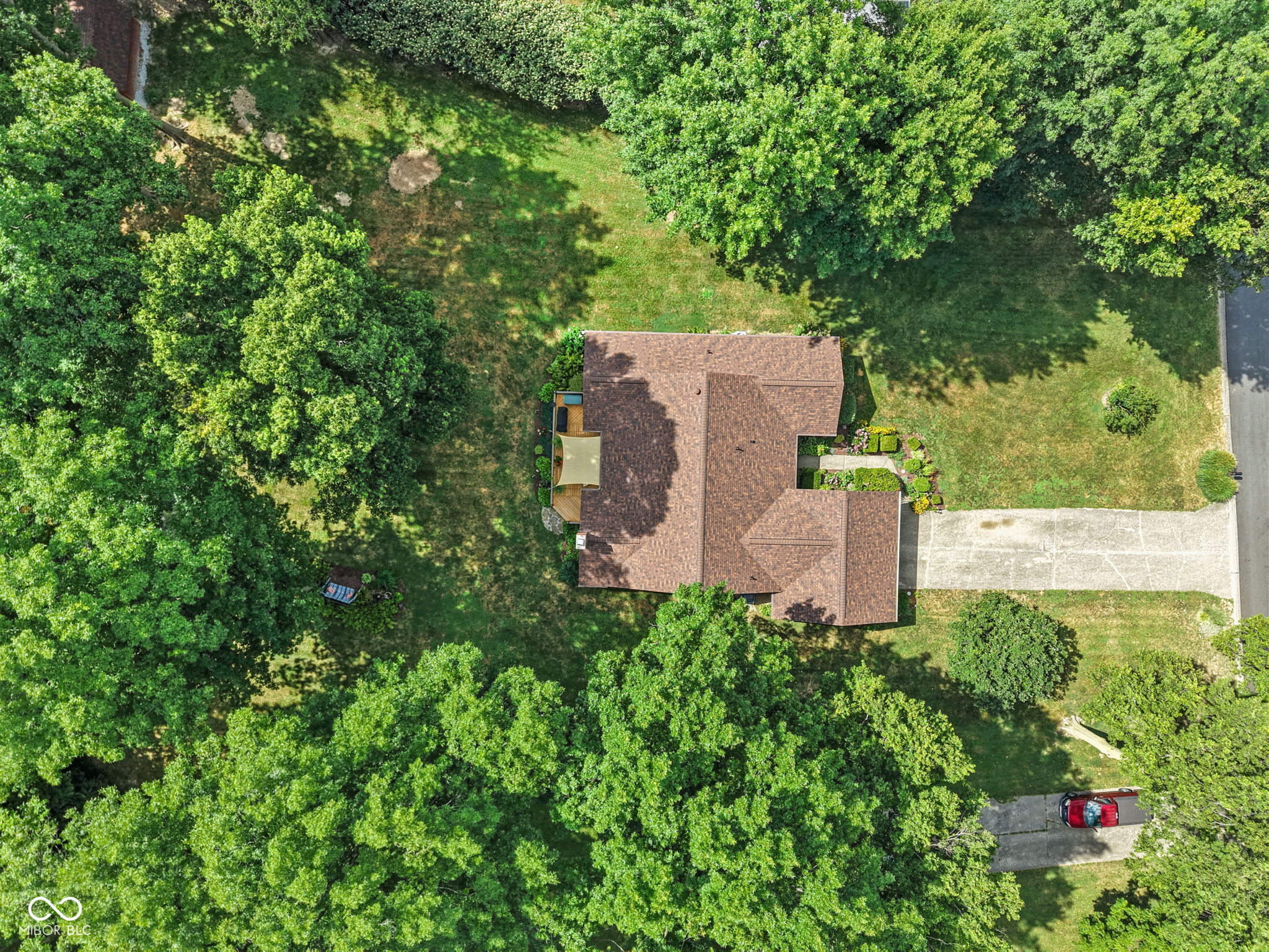 1901 Skyline Drive