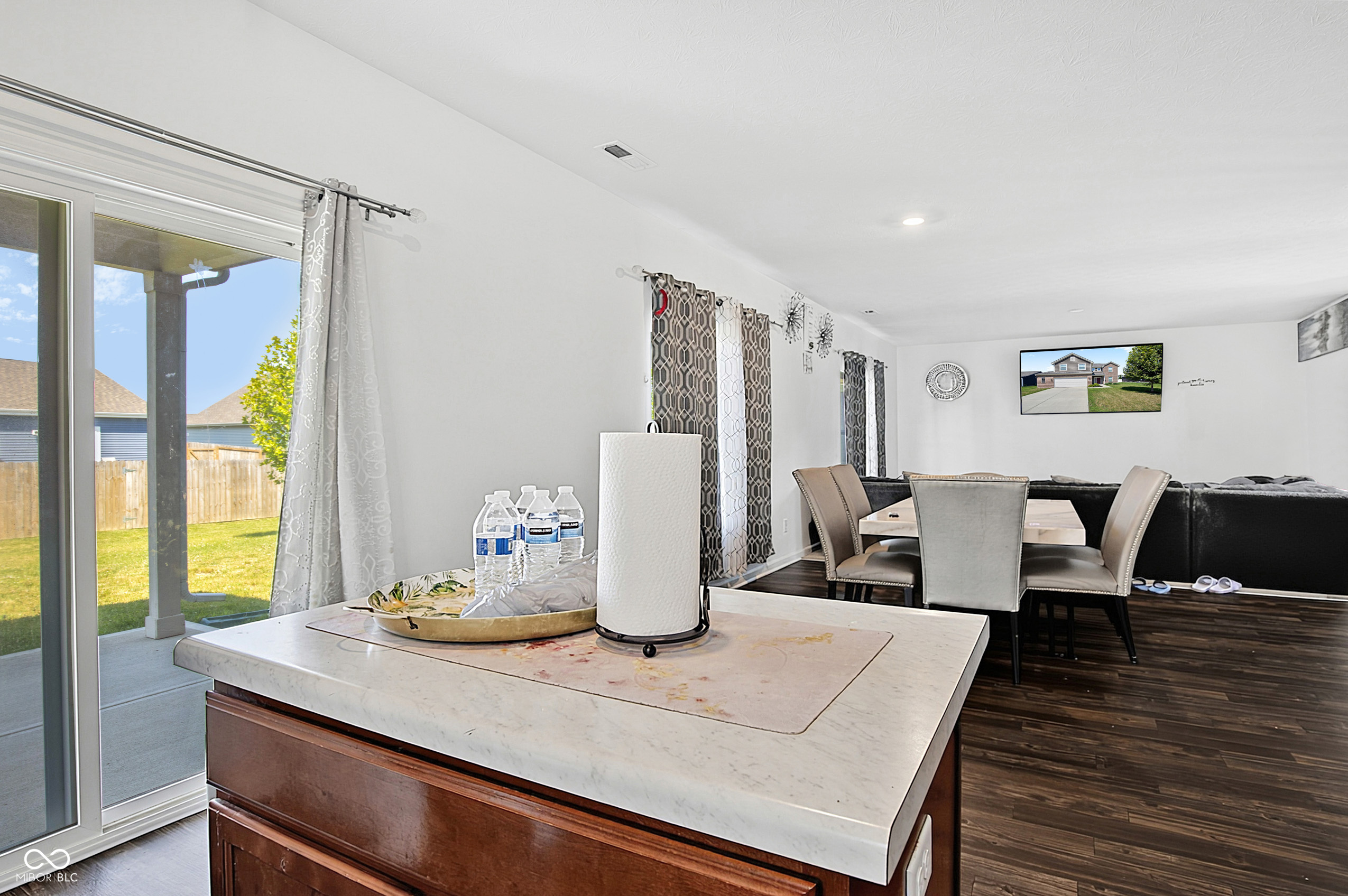 8099 Ambrosia Lane