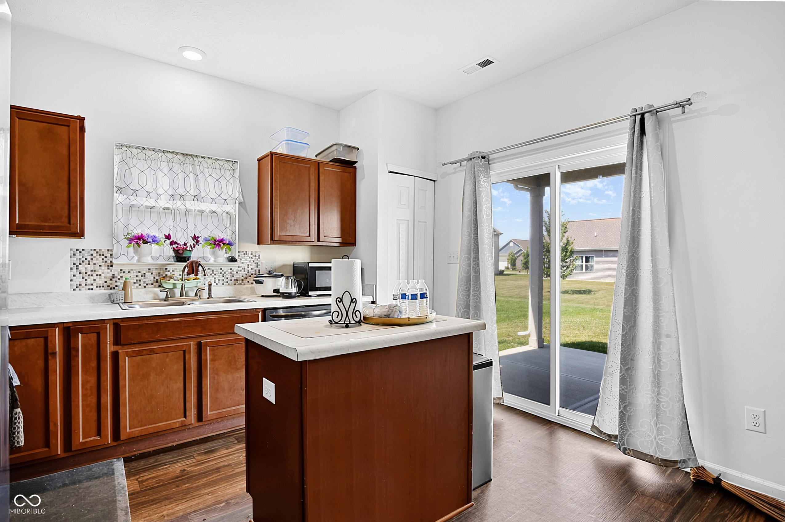 8099 Ambrosia Lane