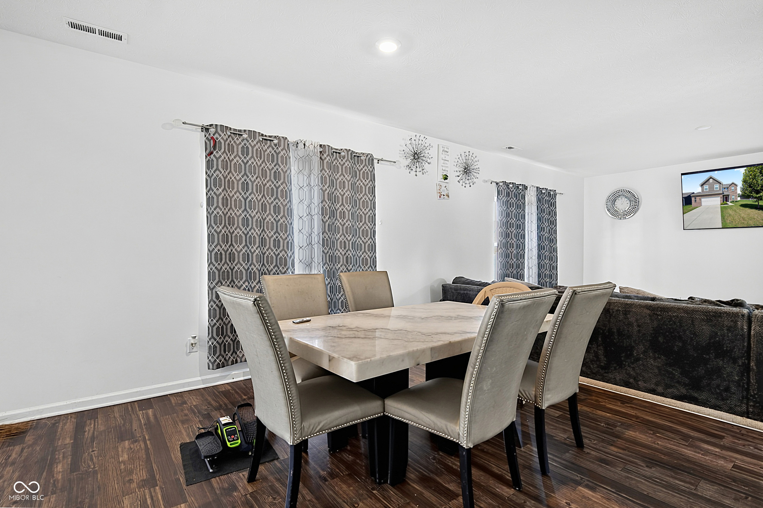8099 Ambrosia Lane