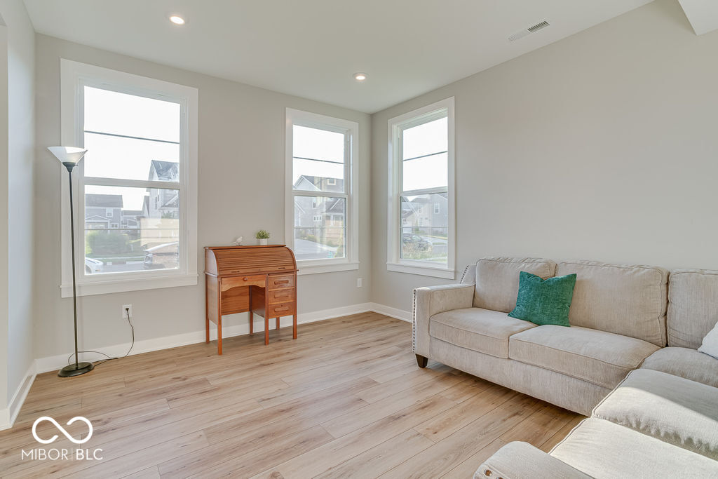 7291 Bayview Run