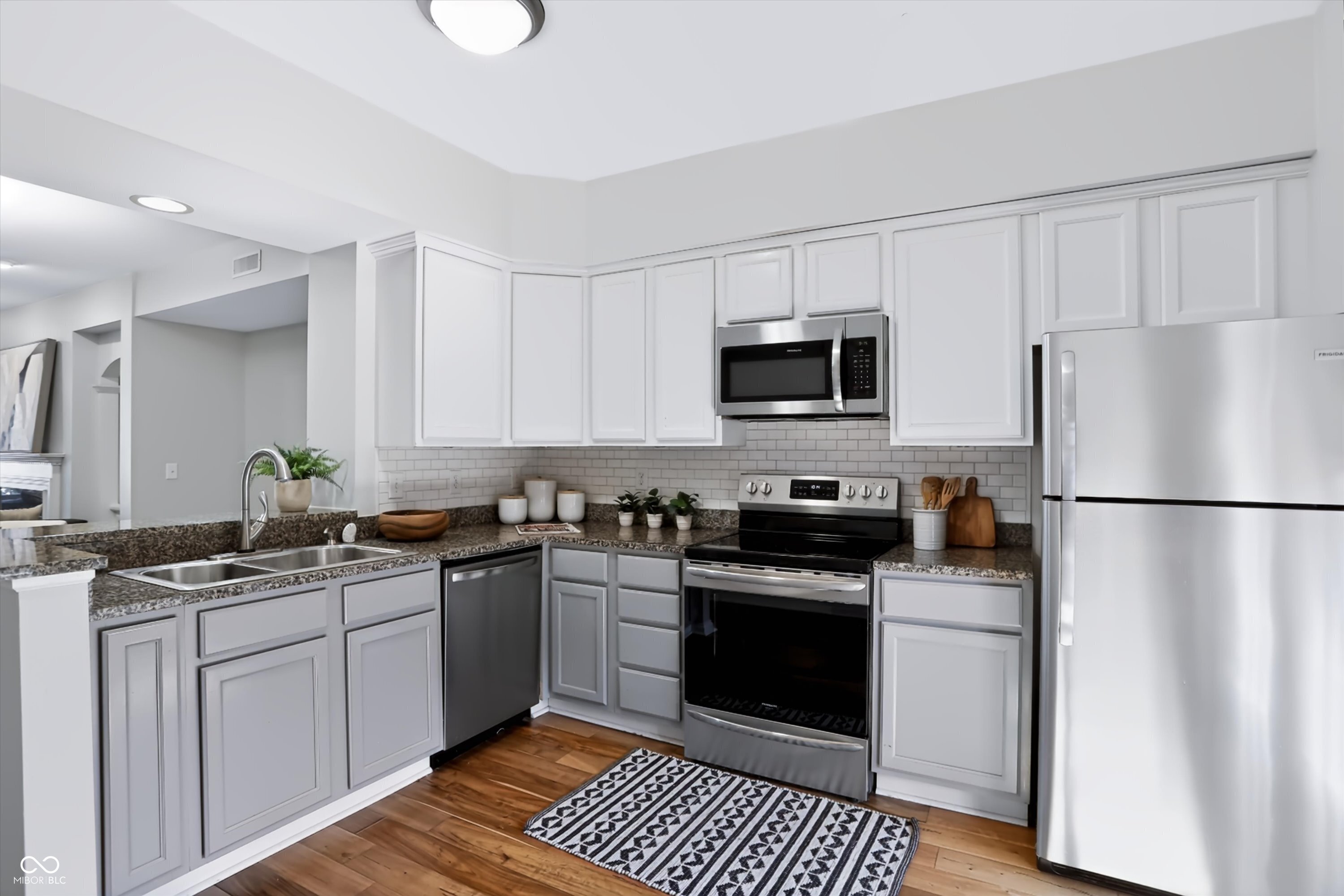 219 N New Jersey Street Unit: 219D