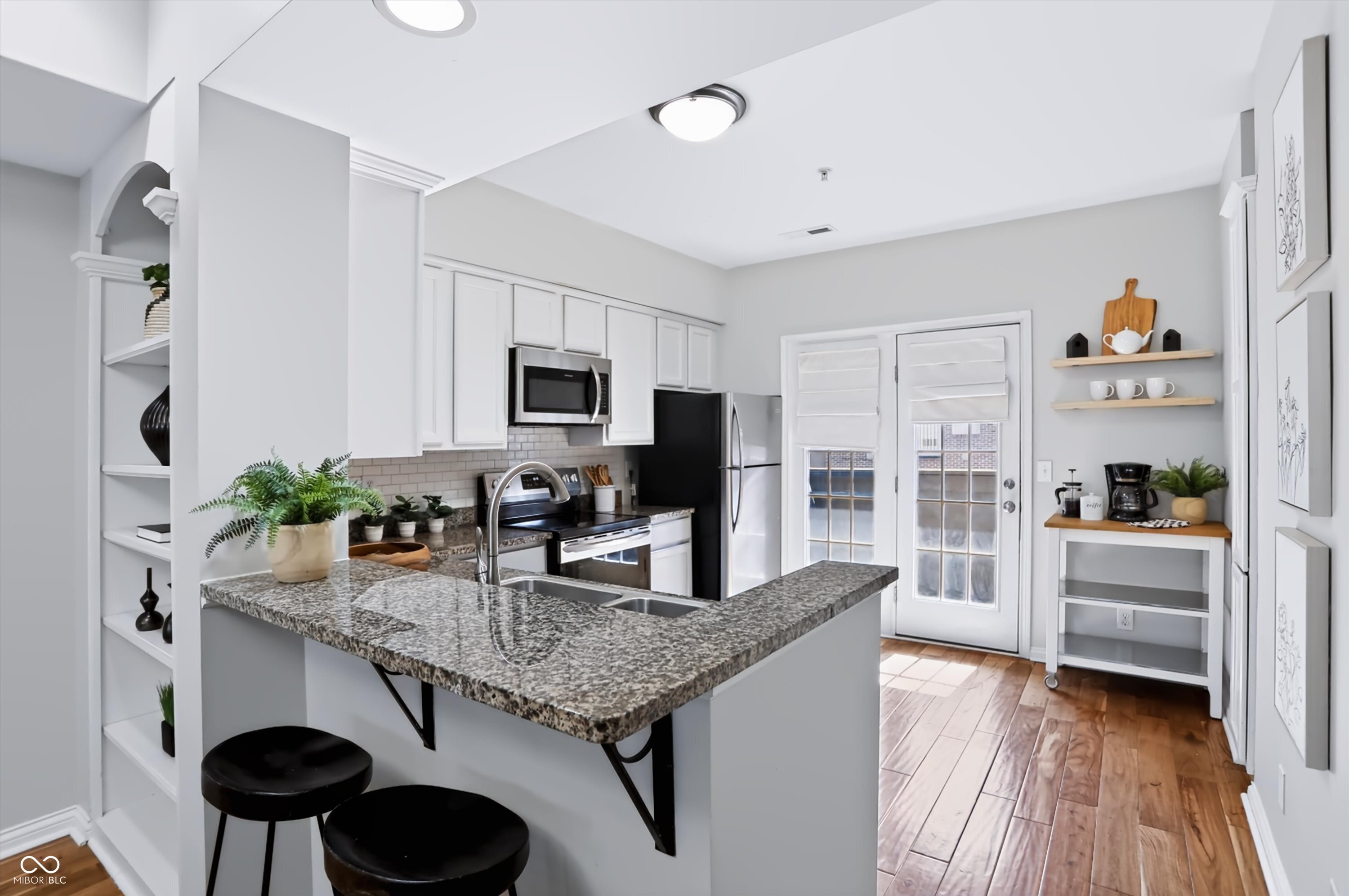 219 N New Jersey Street Unit: 219D