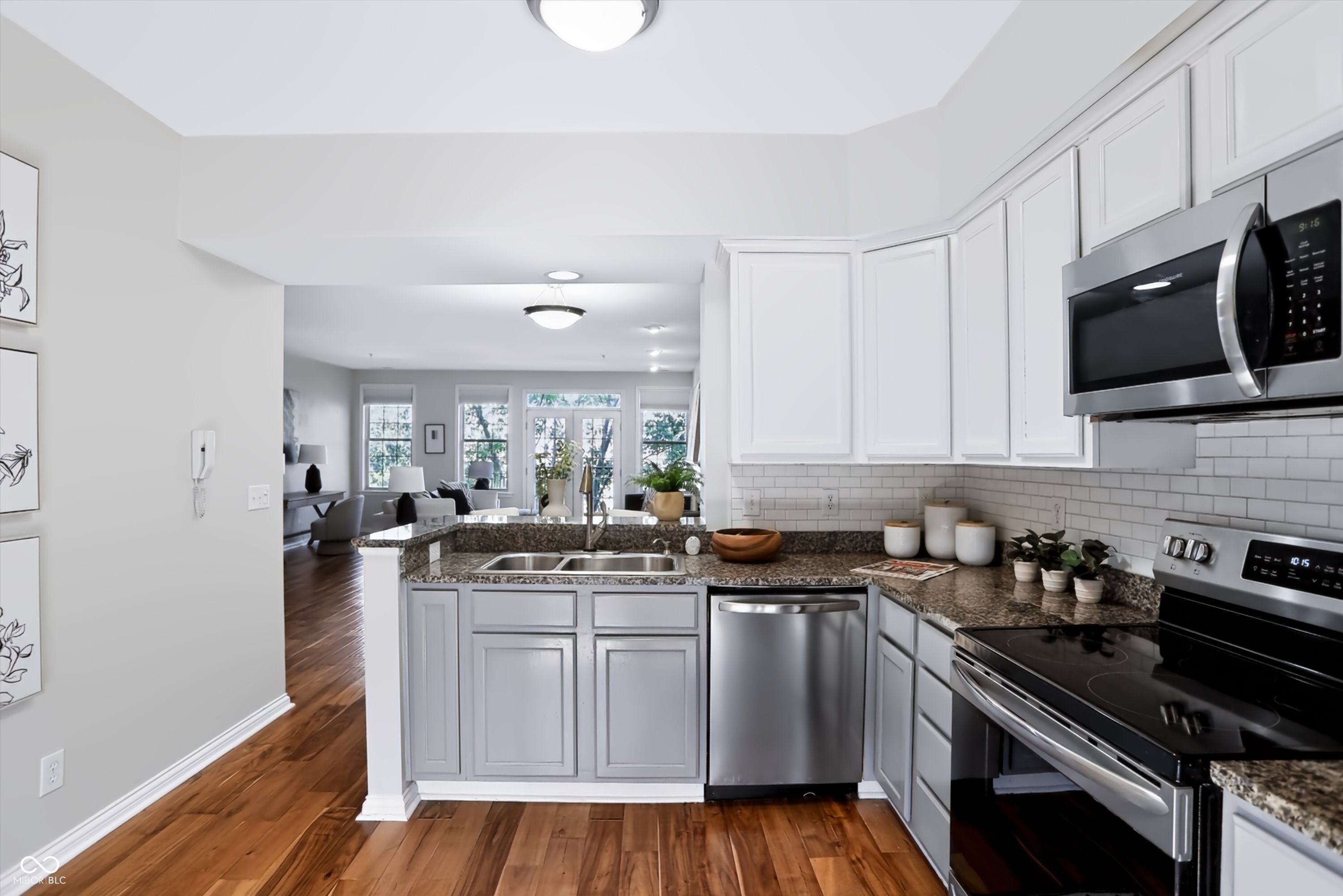 219 N New Jersey Street Unit: 219D