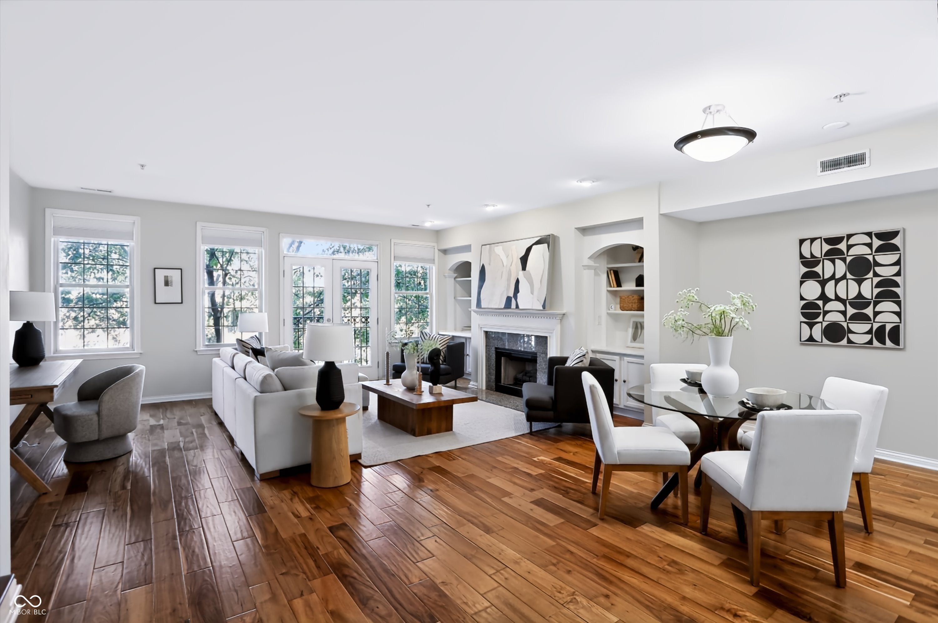 219 N New Jersey Street Unit: 219D