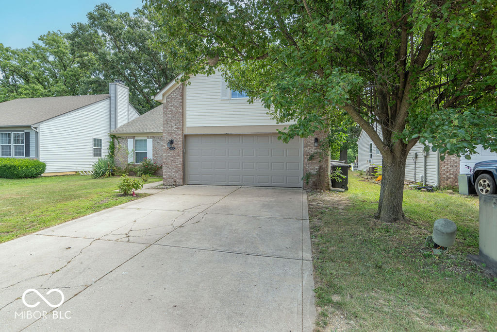 5805 Decatur Ridge Drive
