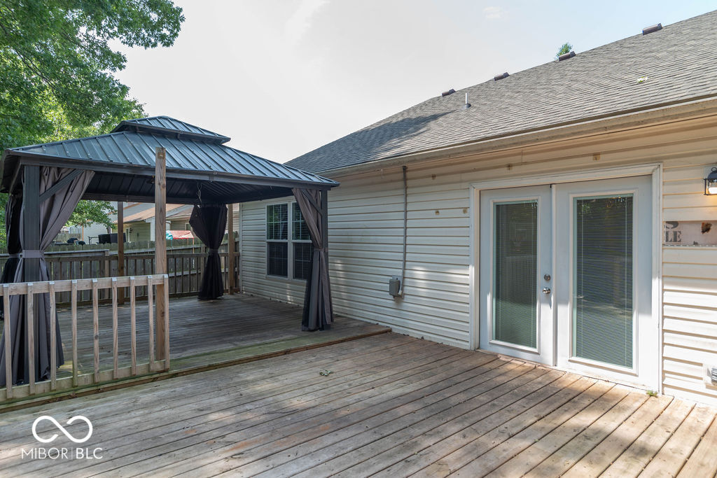 5805 Decatur Ridge Drive