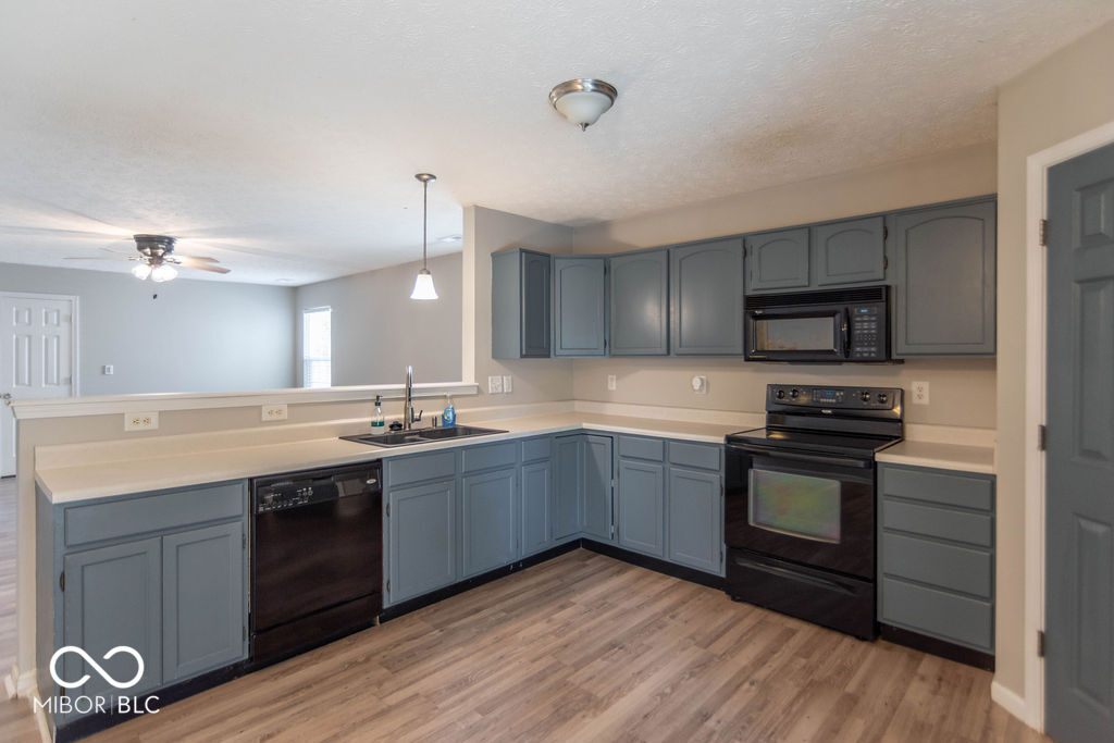 5805 Decatur Ridge Drive
