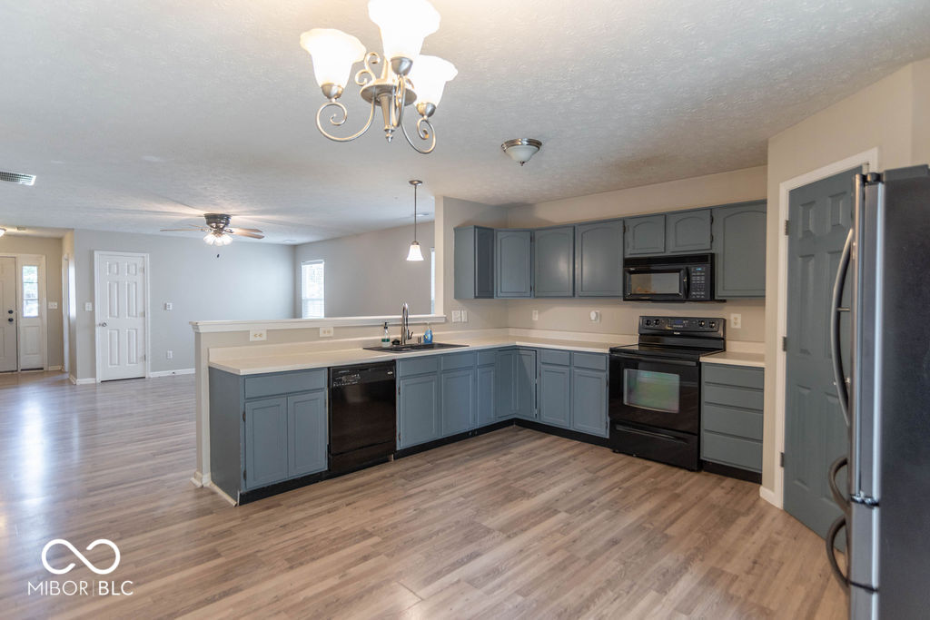 5805 Decatur Ridge Drive