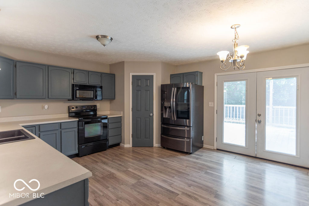 5805 Decatur Ridge Drive