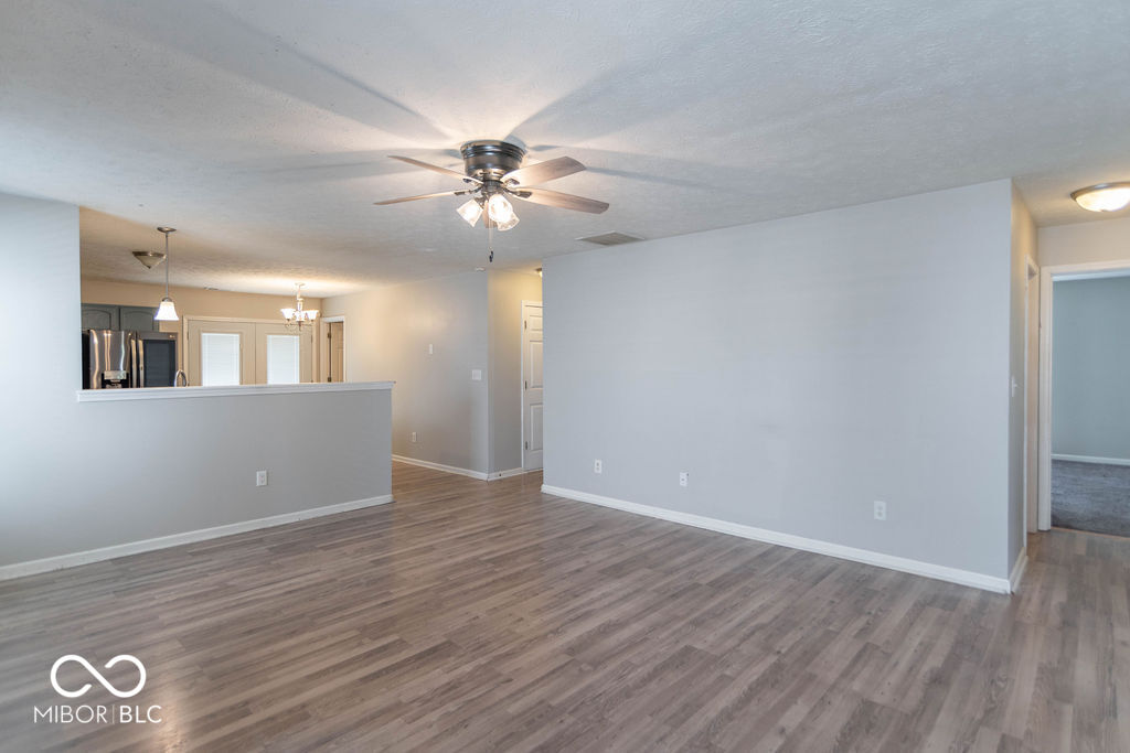 5805 Decatur Ridge Drive