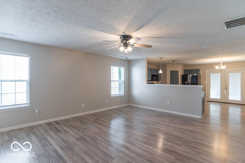 5805 Decatur Ridge Drive