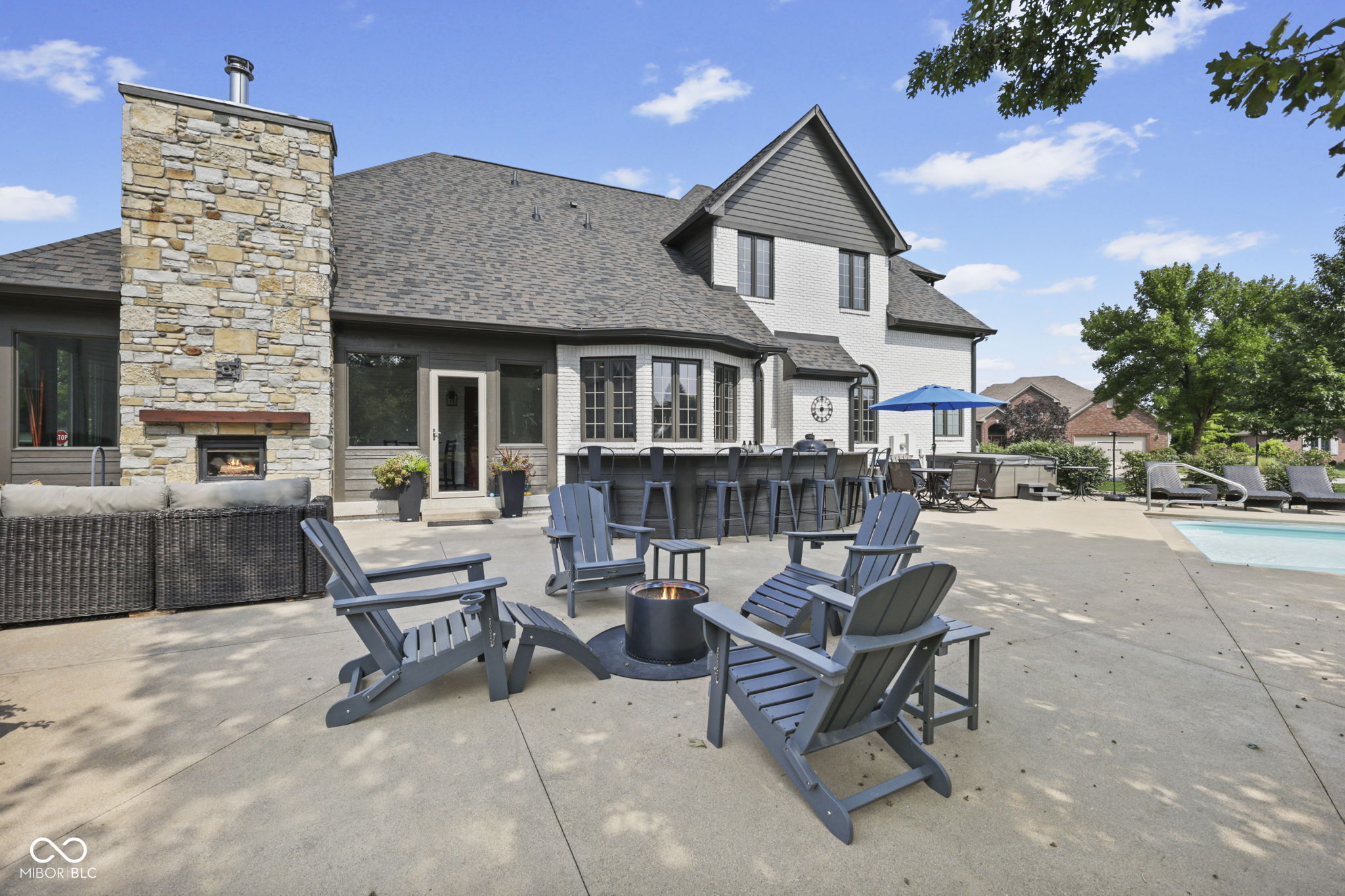 3773 Highland Park Drive