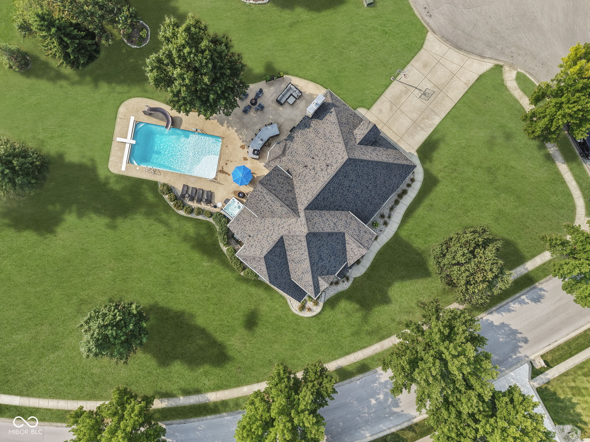 3773 Highland Park Drive