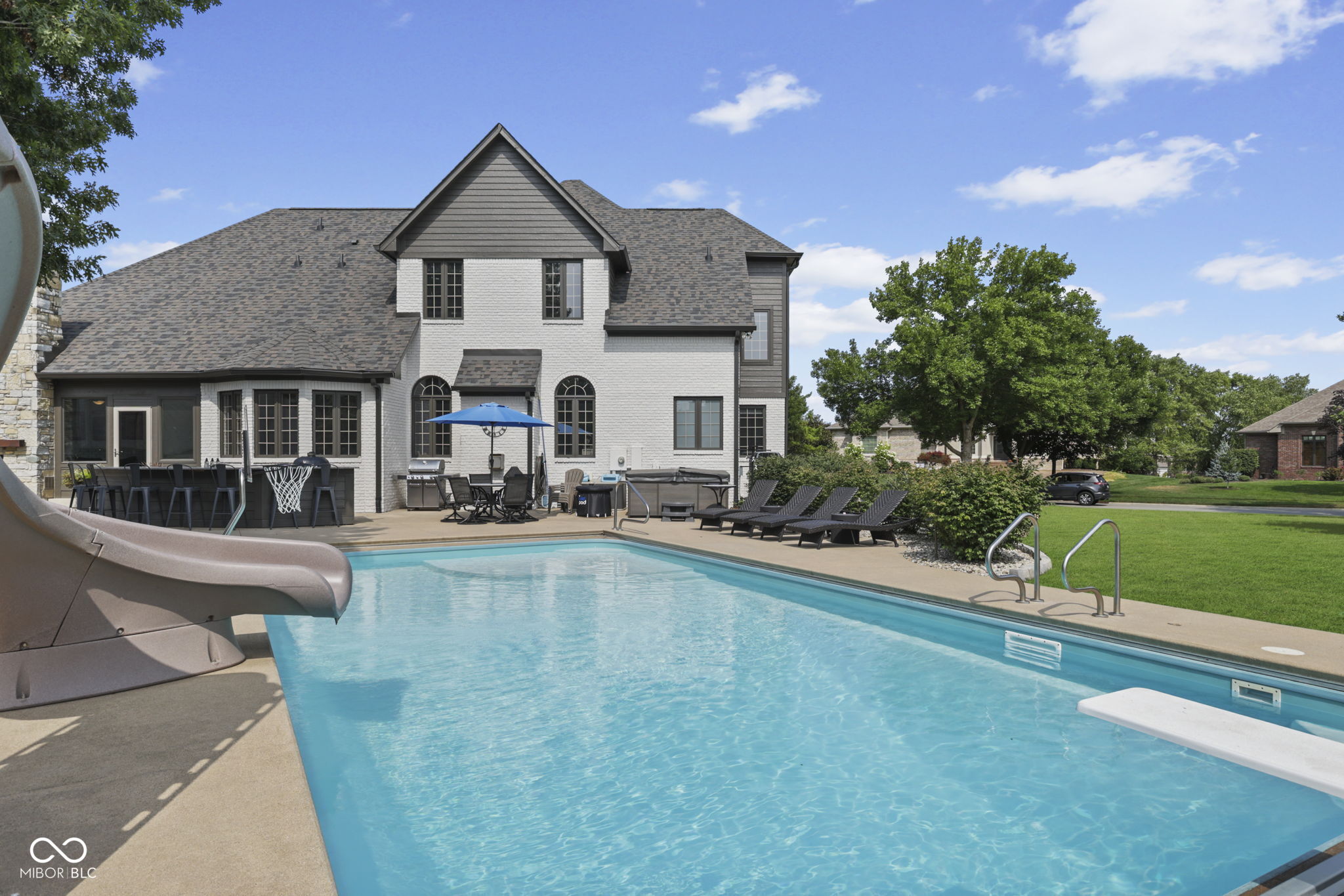 3773 Highland Park Drive