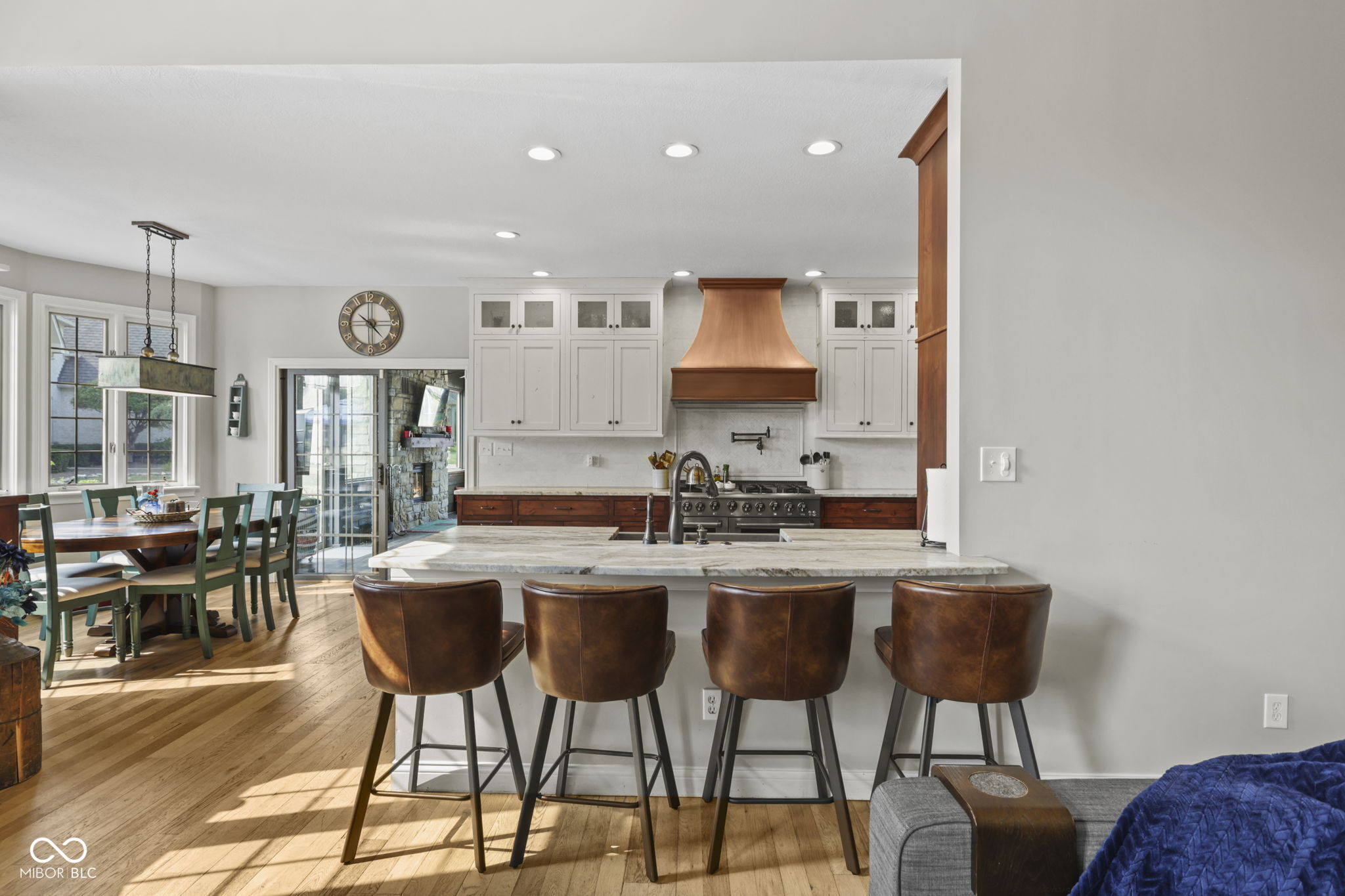 3773 Highland Park Drive