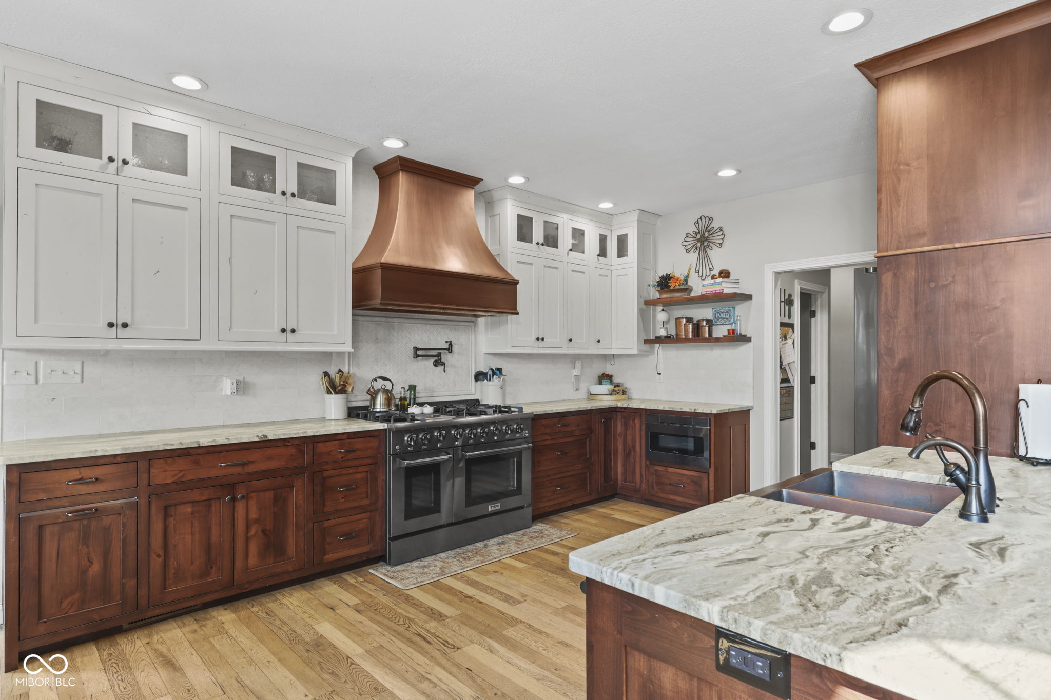 3773 Highland Park Drive
