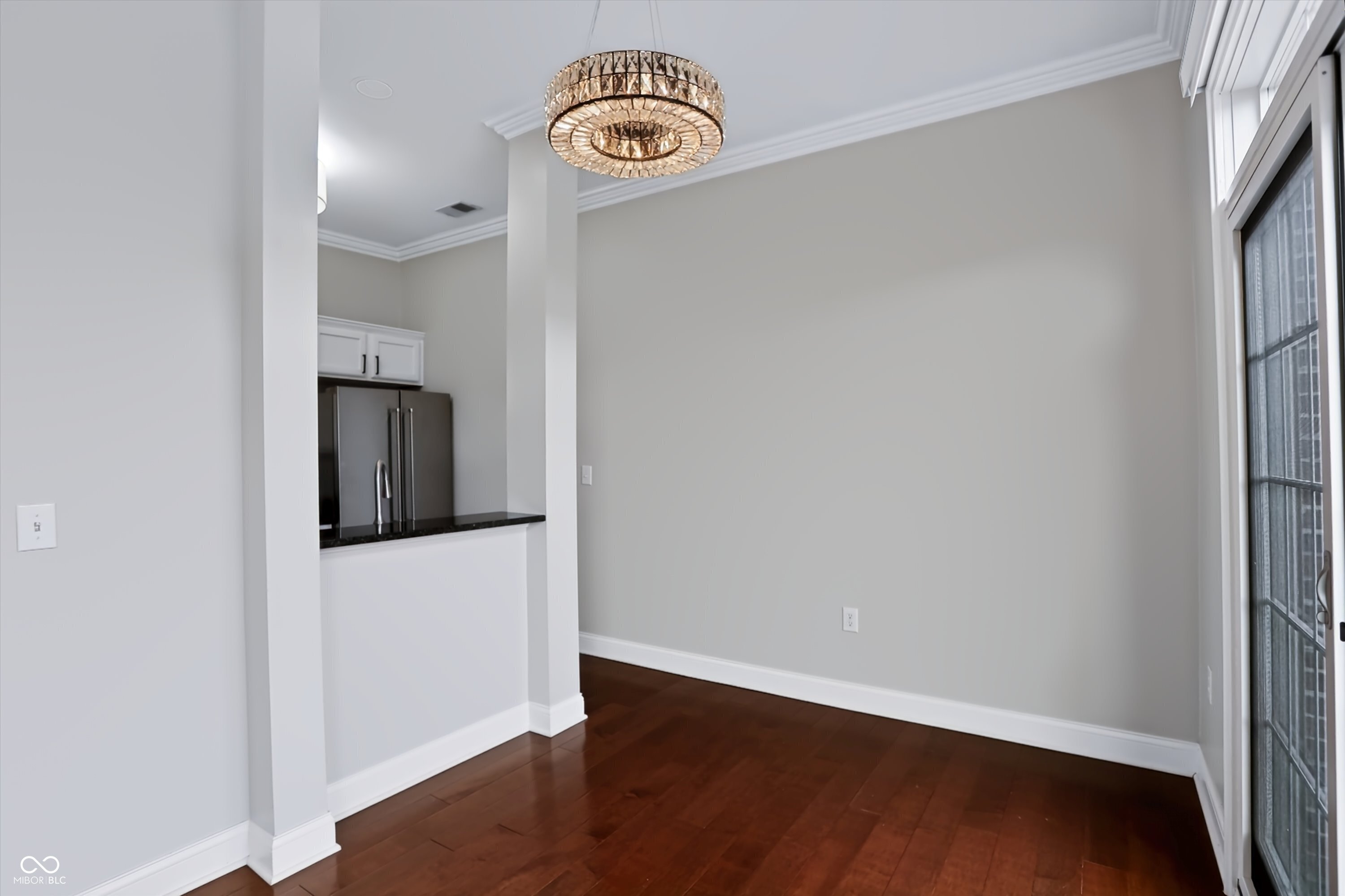 450 E Ohio Street Unit: APT 310