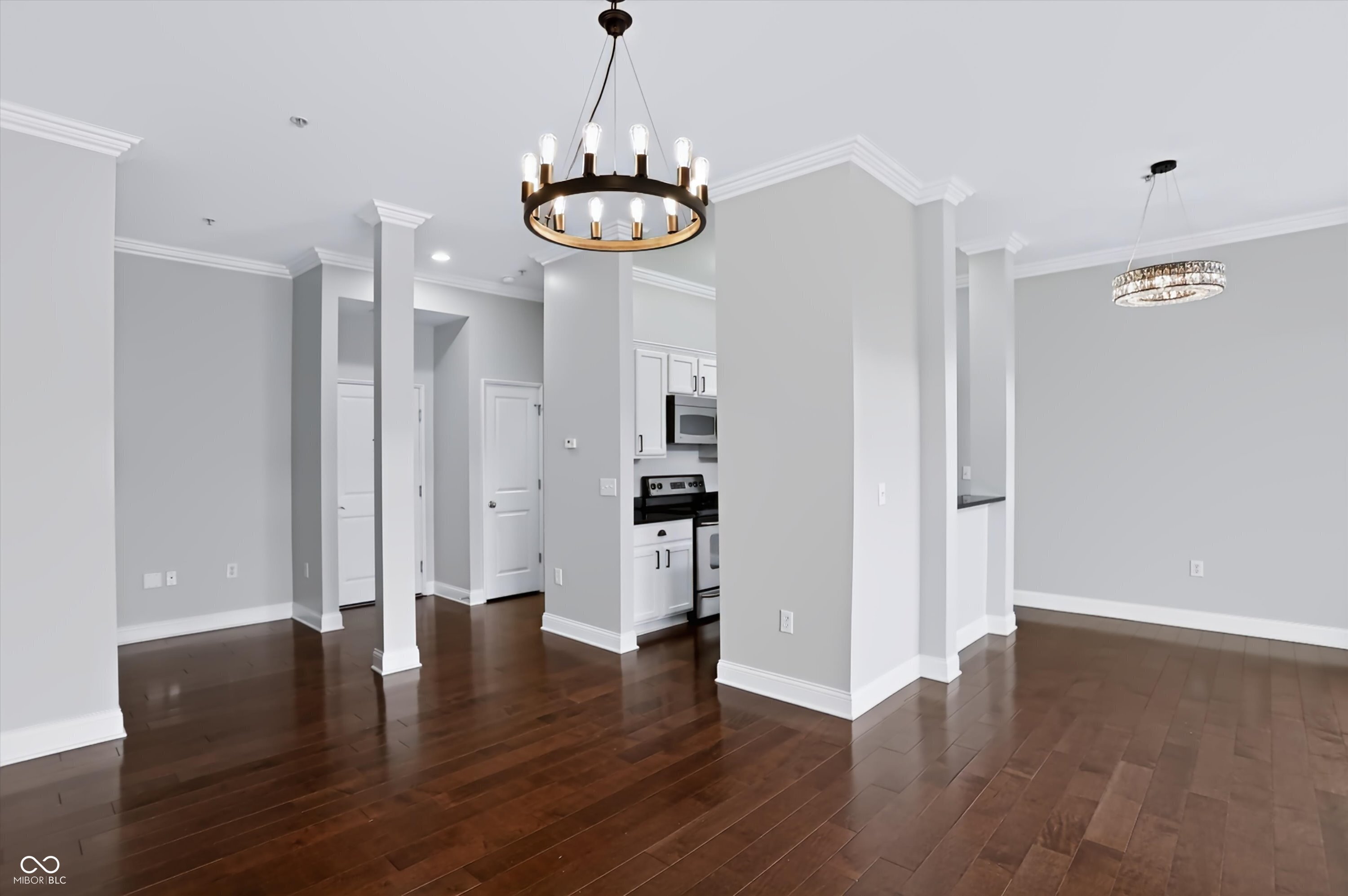 450 E Ohio Street Unit: APT 310