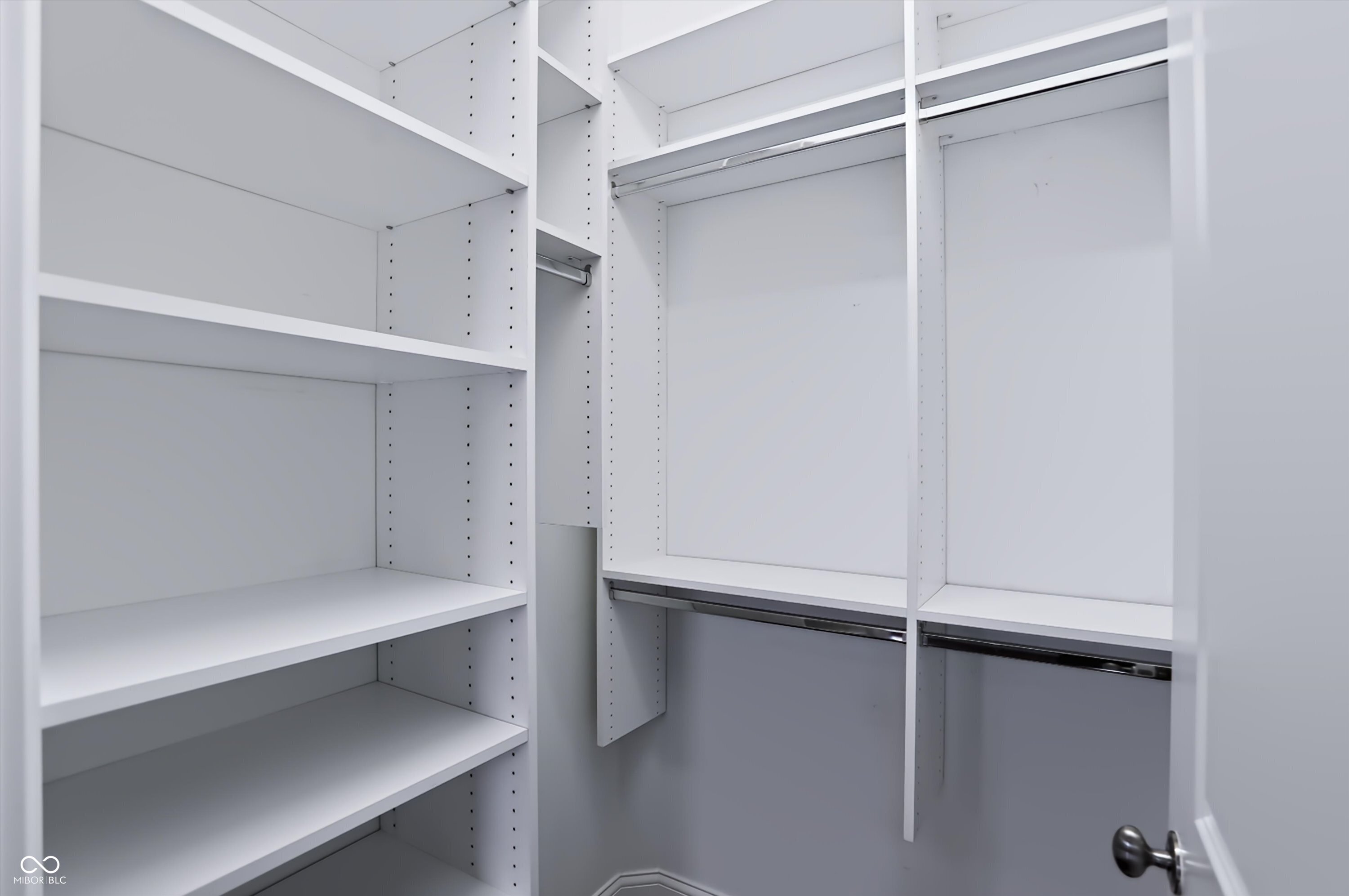 450 E Ohio Street Unit: APT 310
