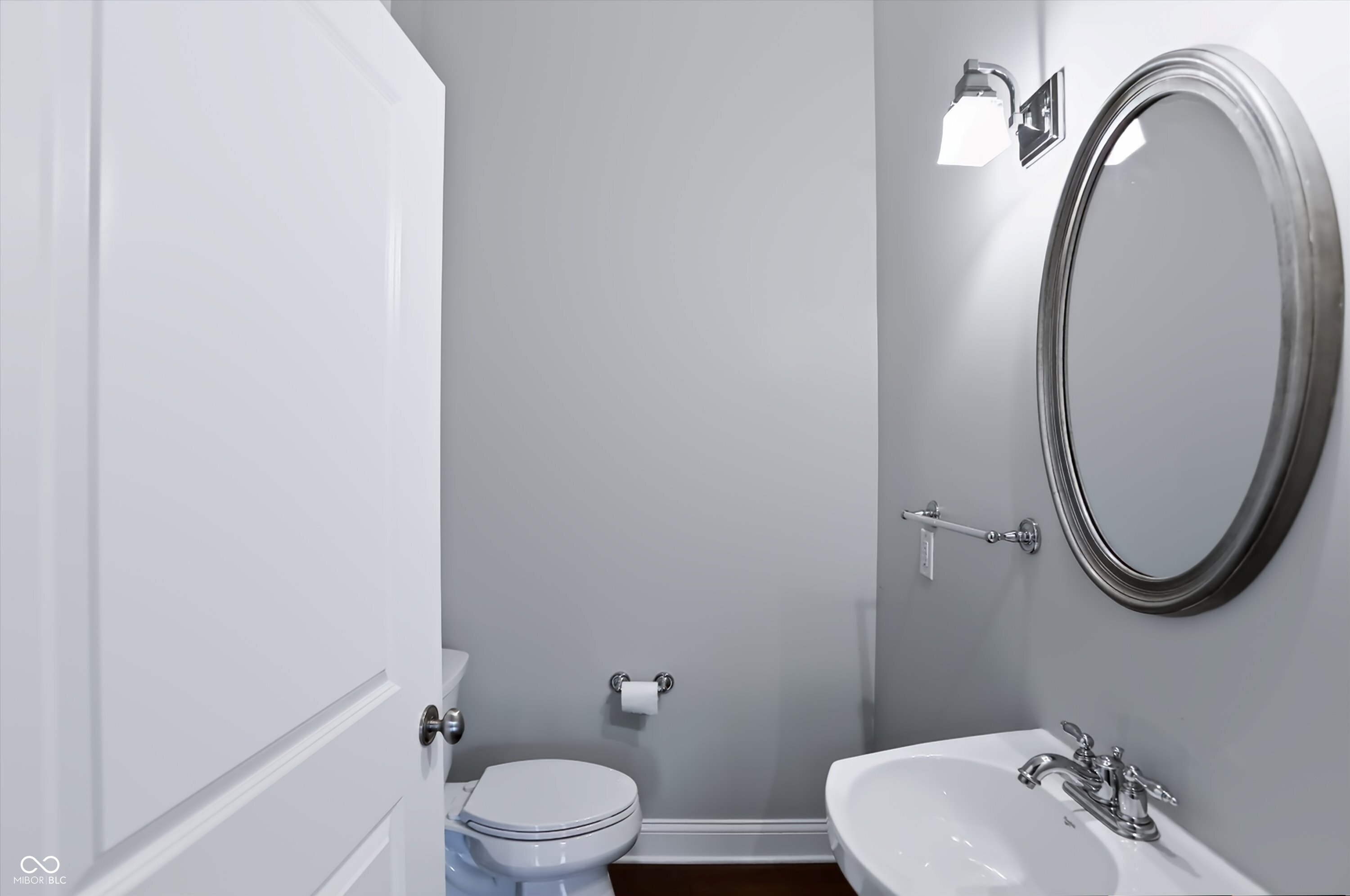 450 E Ohio Street Unit: APT 310