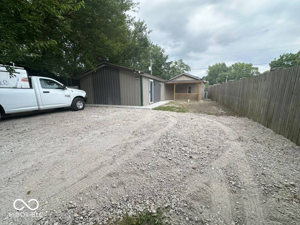 1007 S Rybolt