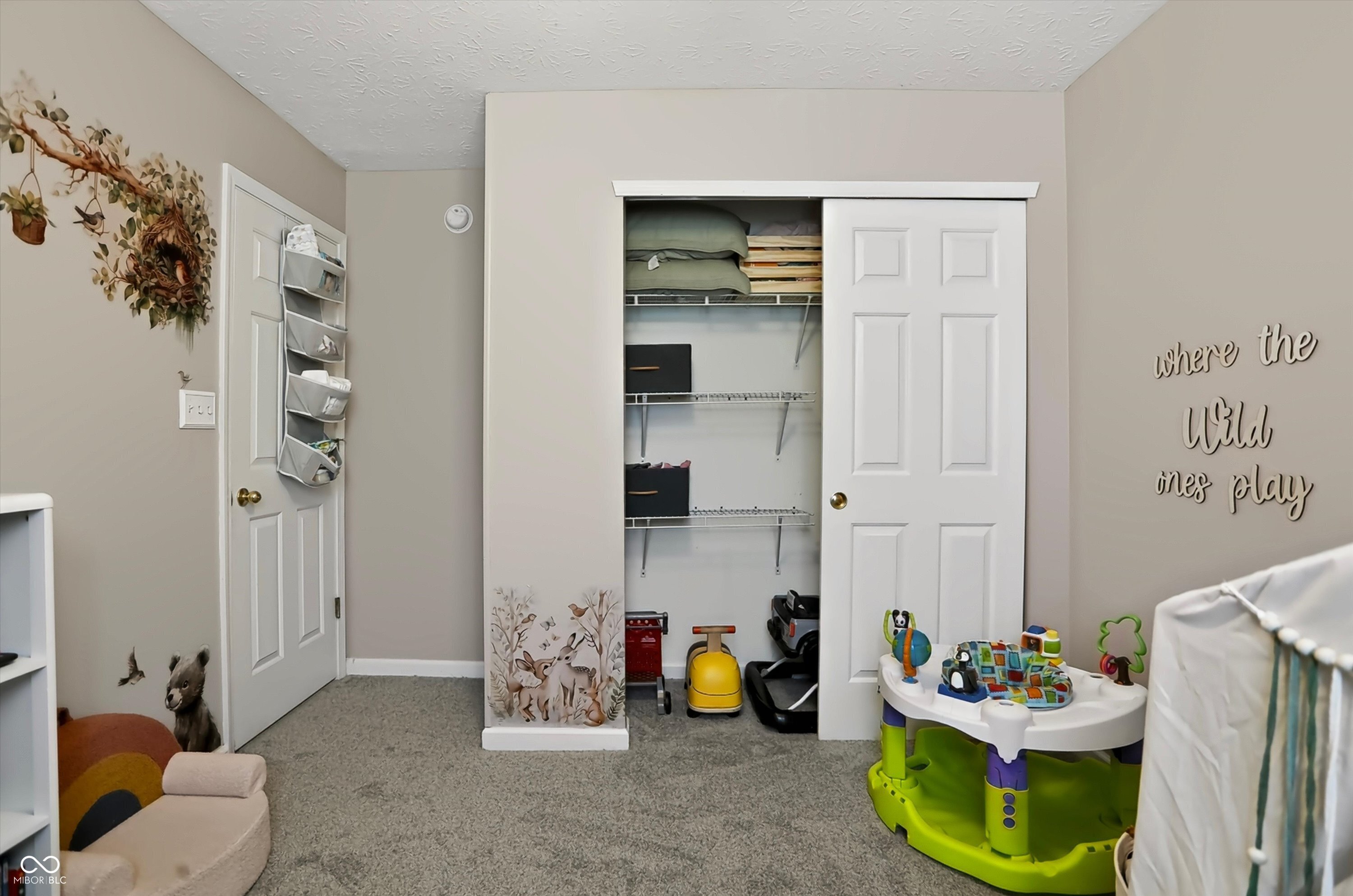 5423 Mesa Verde Drive