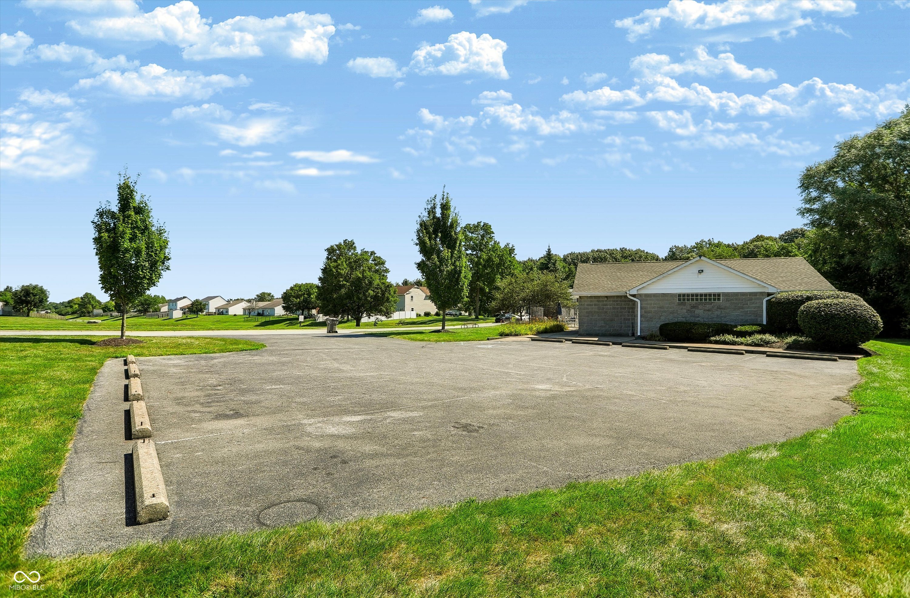 5423 Mesa Verde Drive