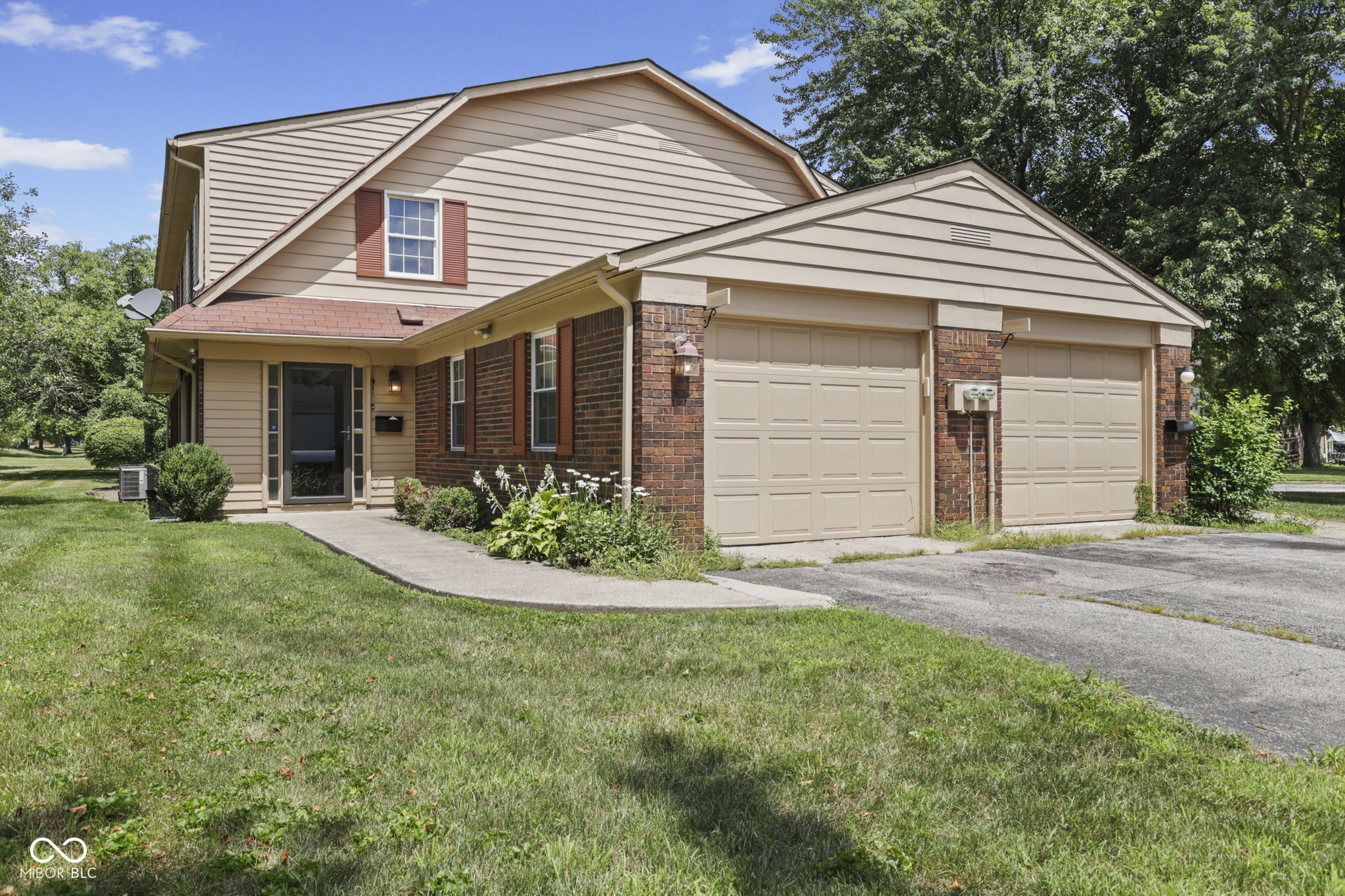 4632 London Drive